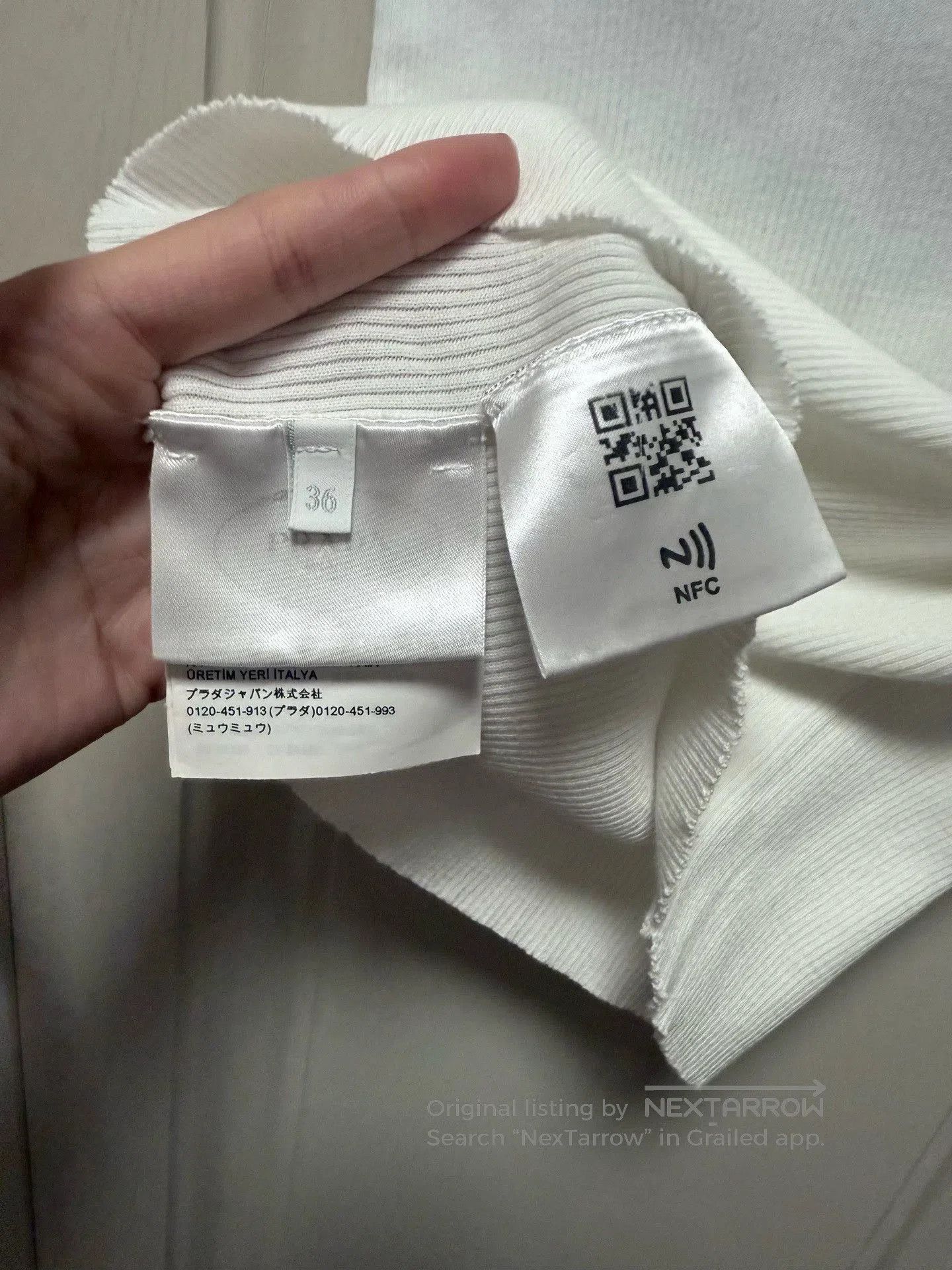 Prada Prada Women's High Neck Logo Sweater. Size XS / US 0-2 / IT 36-38 - 5 Thumbnail