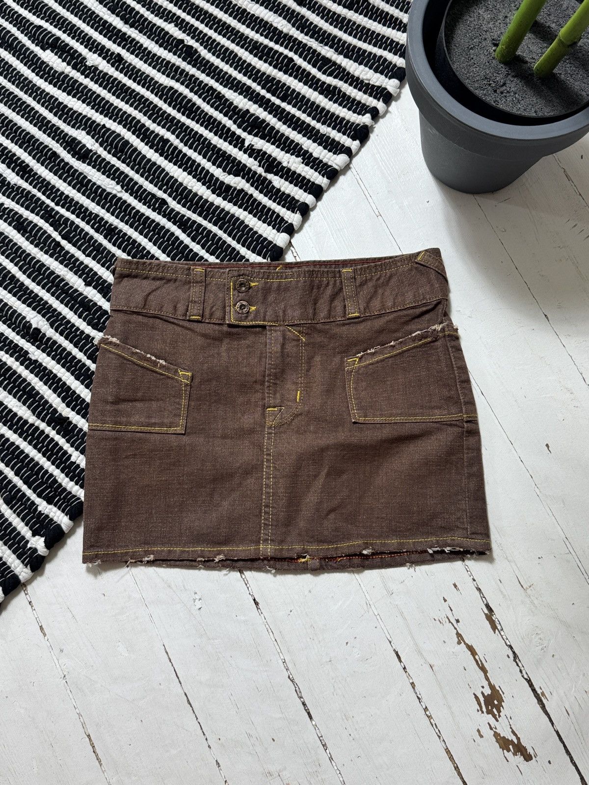 Von Dutch VINTAGE VON DUTCH 2000s MINI DENIM SKIRT | Grailed