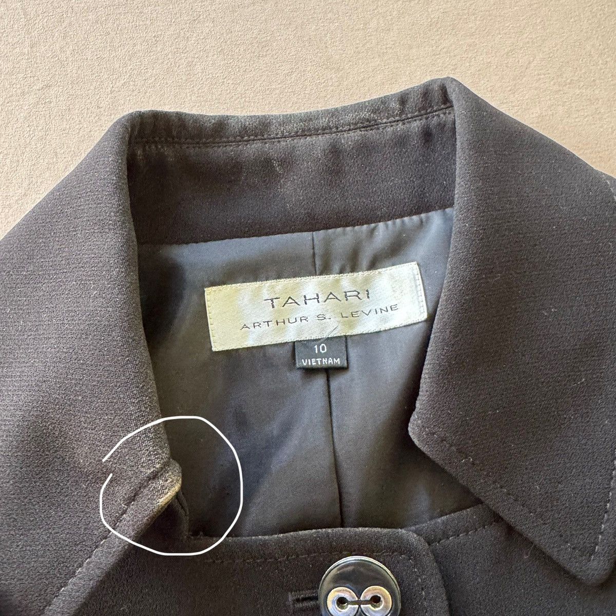 Elie Tahari Vintage Tahari Crop Blazer Size L / US 10 / IT 46 - 4 Thumbnail