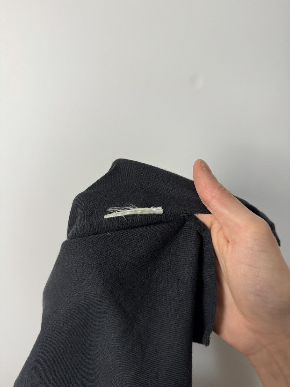 Louis Vuitton Louis Vuitton By Virgil Abloh Zip Pocket Patch Shirt Rare Size US M / EU 48-50 / 2 - 20 Thumbnail