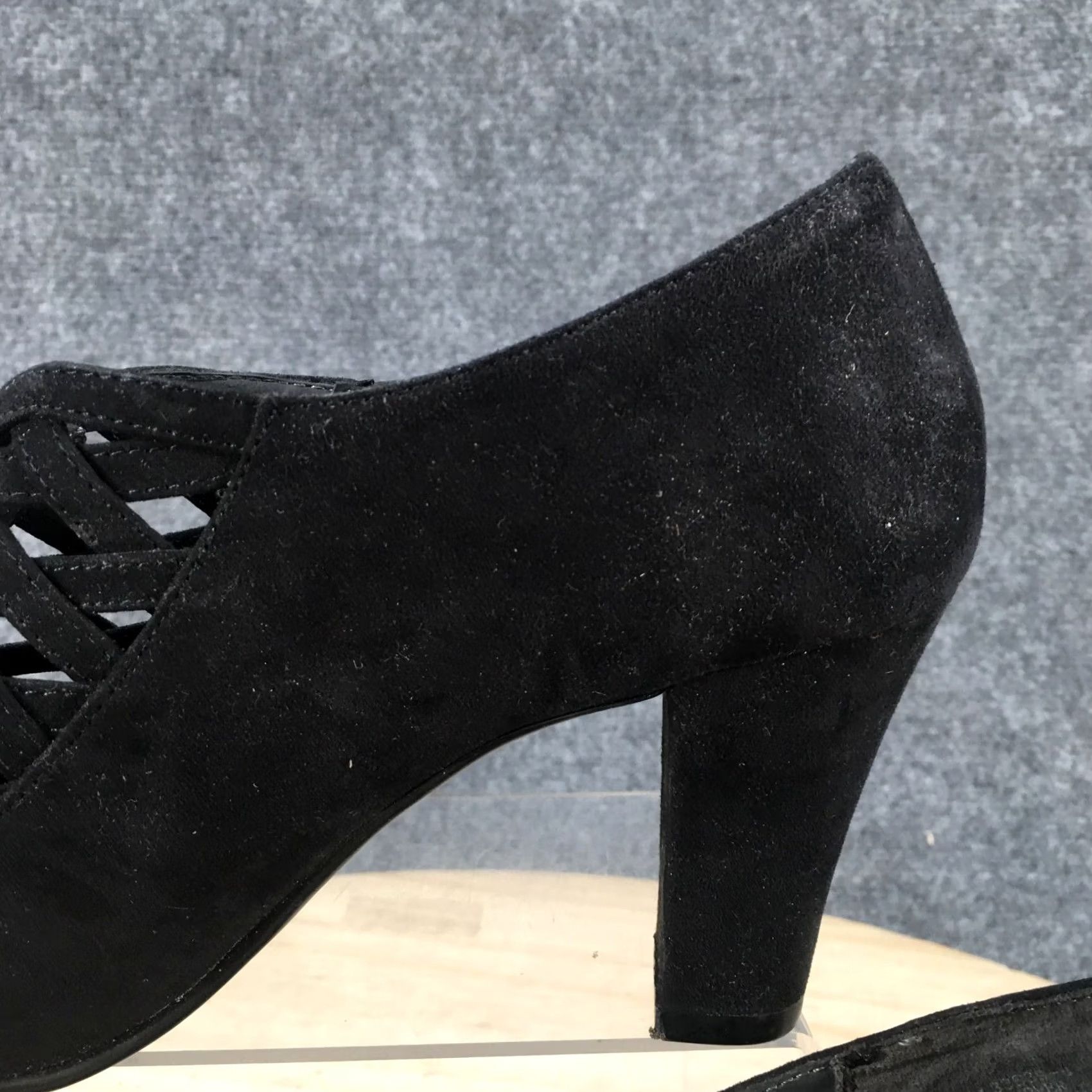 Vintage Aerosoles Boots Womens 8.5 M Casual Slip On Low Ankle Bootie Black Fabric Heels Size US 9 / IT 39 - 4 Thumbnail