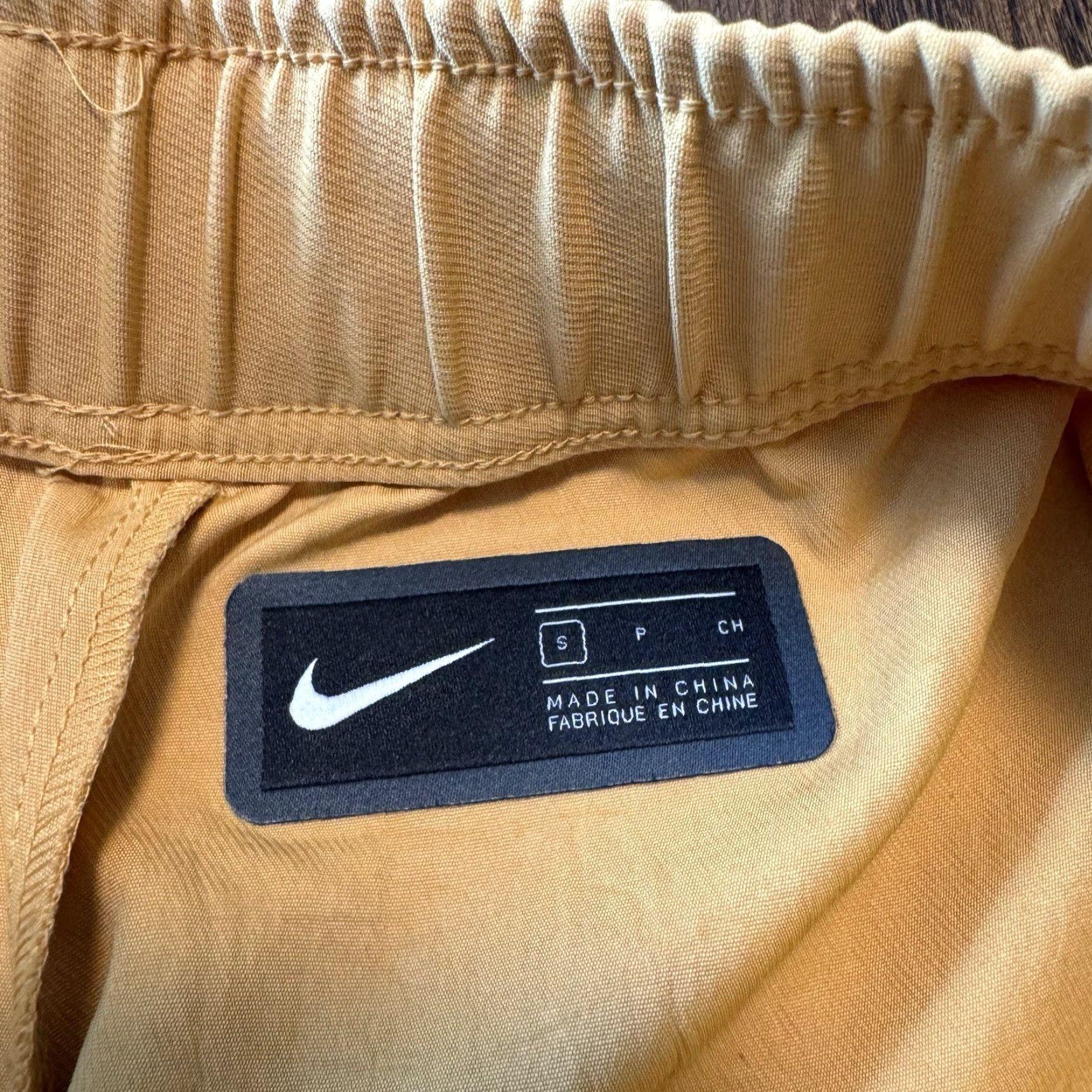 Nike Nike Sportswear Women's Tech Pack Woven Pants Small Wheat Gold Black CZ8940-204 Size 28" / US 6 / IT 42 - 6 Thumbnail