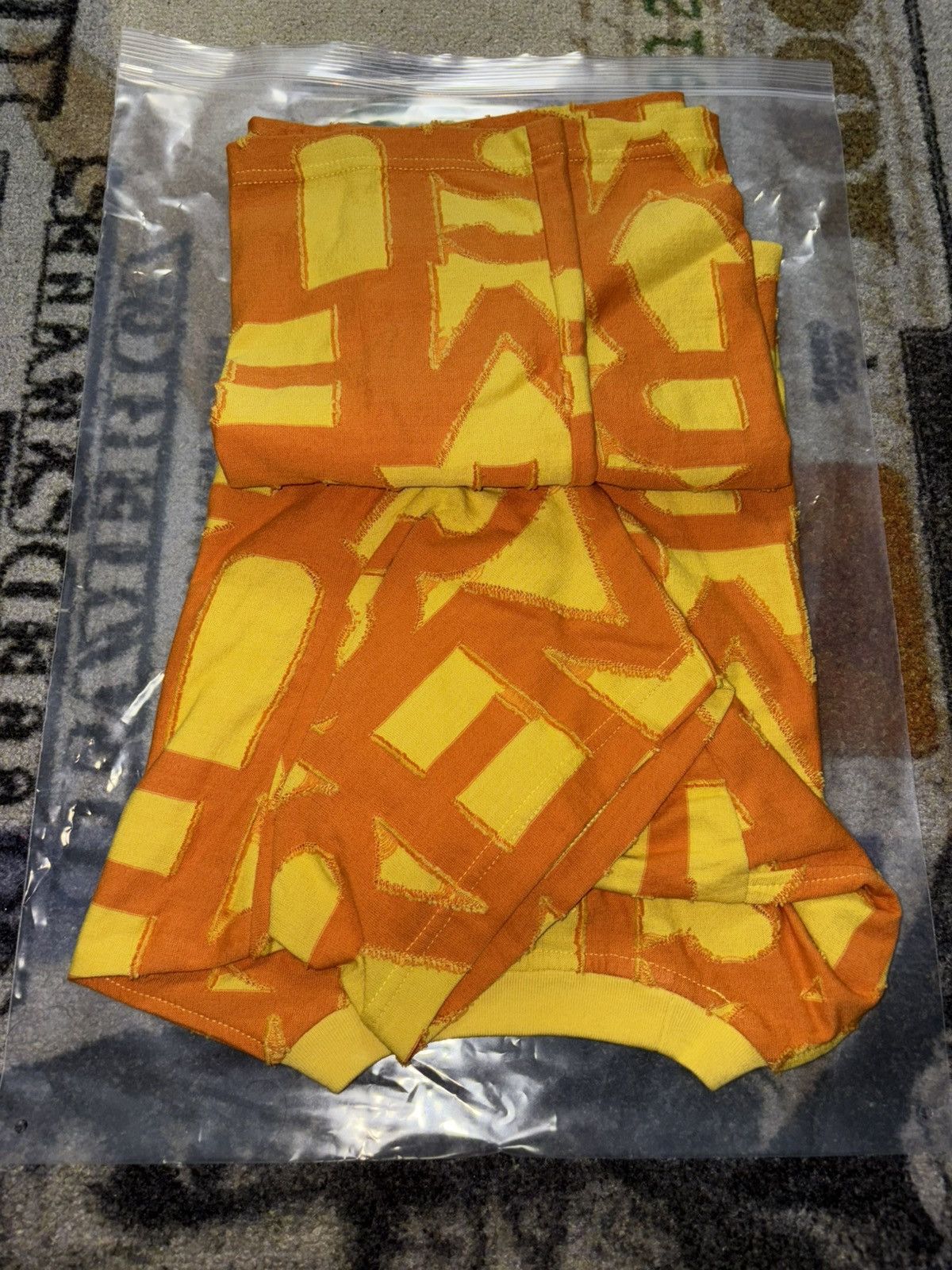 Supreme Supreme Spellout S/S Top Yellow Orange Size US L / EU 52-54 / 3 - 2 Thumbnail