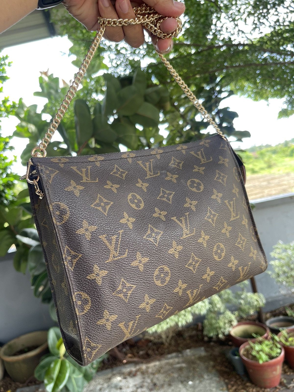 Louis Vuitton Authentic LOUIS VUITTON Mono Porce Toilette Bag Size ONE SIZE - 24 Thumbnail
