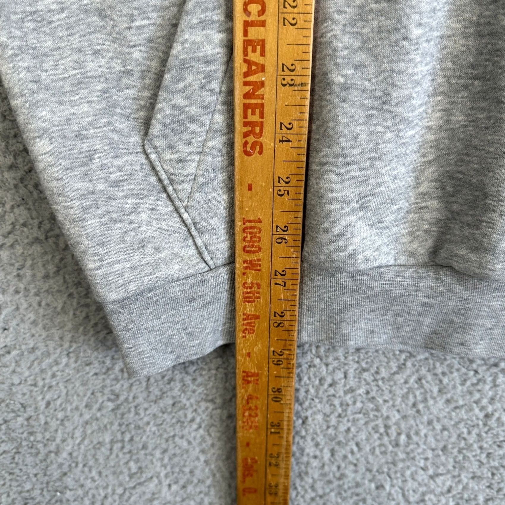 Adidas Adidas Sweatshirt Hoodie Mens Medium Gray Drawstring Long Sleeve Logo Pullover Size US M / EU 48-50 / 2 - 6 Thumbnail