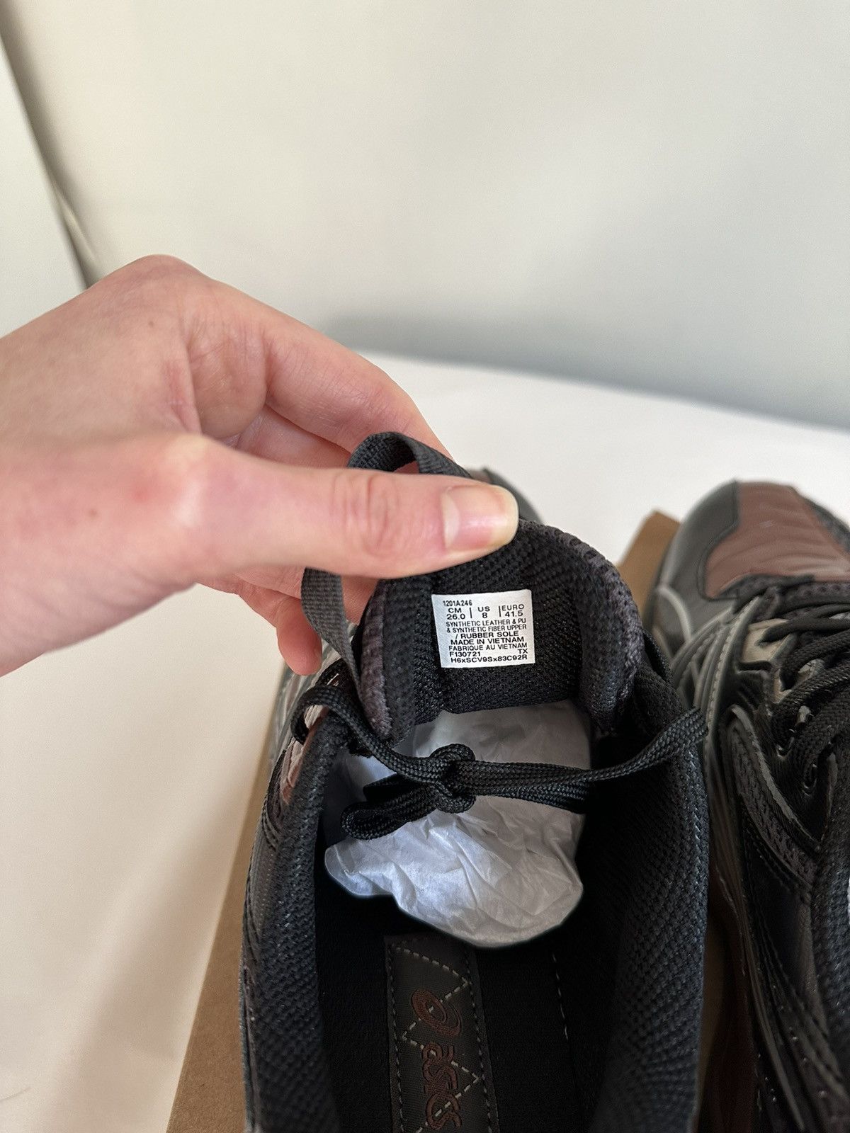 Asics × Kiko Kostadinov ASICS HN2-S Protoblast Chocolate Brown Graphite Grey Size US 8 / EU 41 - 9 Thumbnail