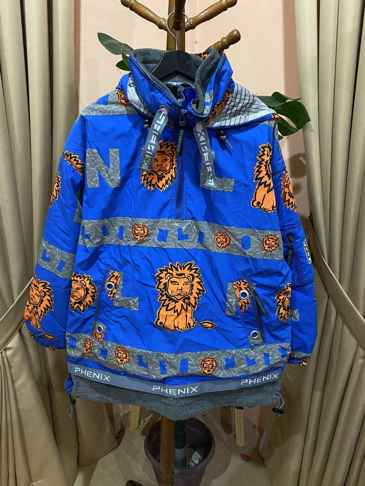 Phenix Phenix Lion Print Ski Jacket Bold and Functional Winterwear Size US L / EU 52-54 / 3 - 1 Thumbnail