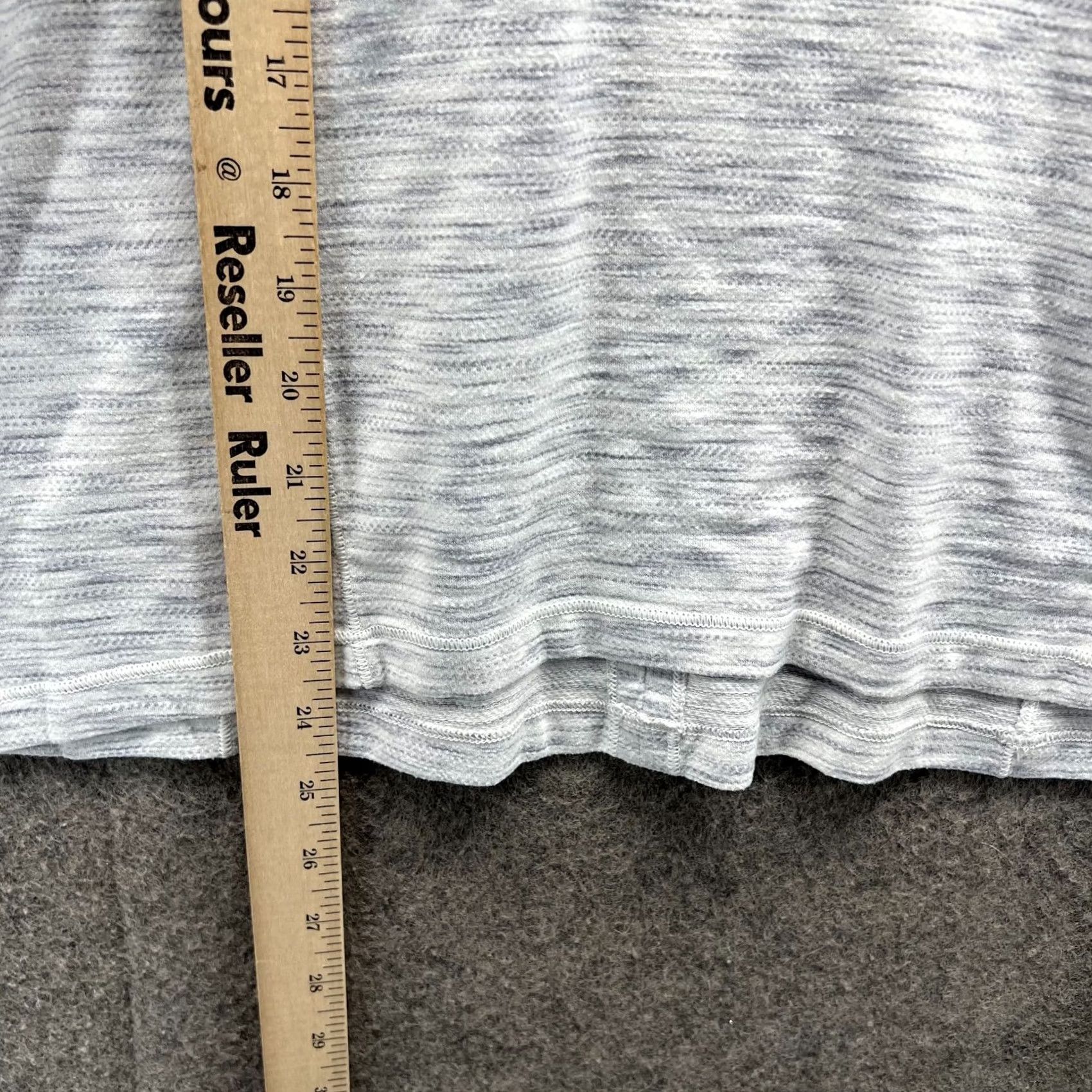 Lululemon VINTAGE? No. (Cannot determine) Size M / US 6-8 / IT 42-44 - 4 Thumbnail