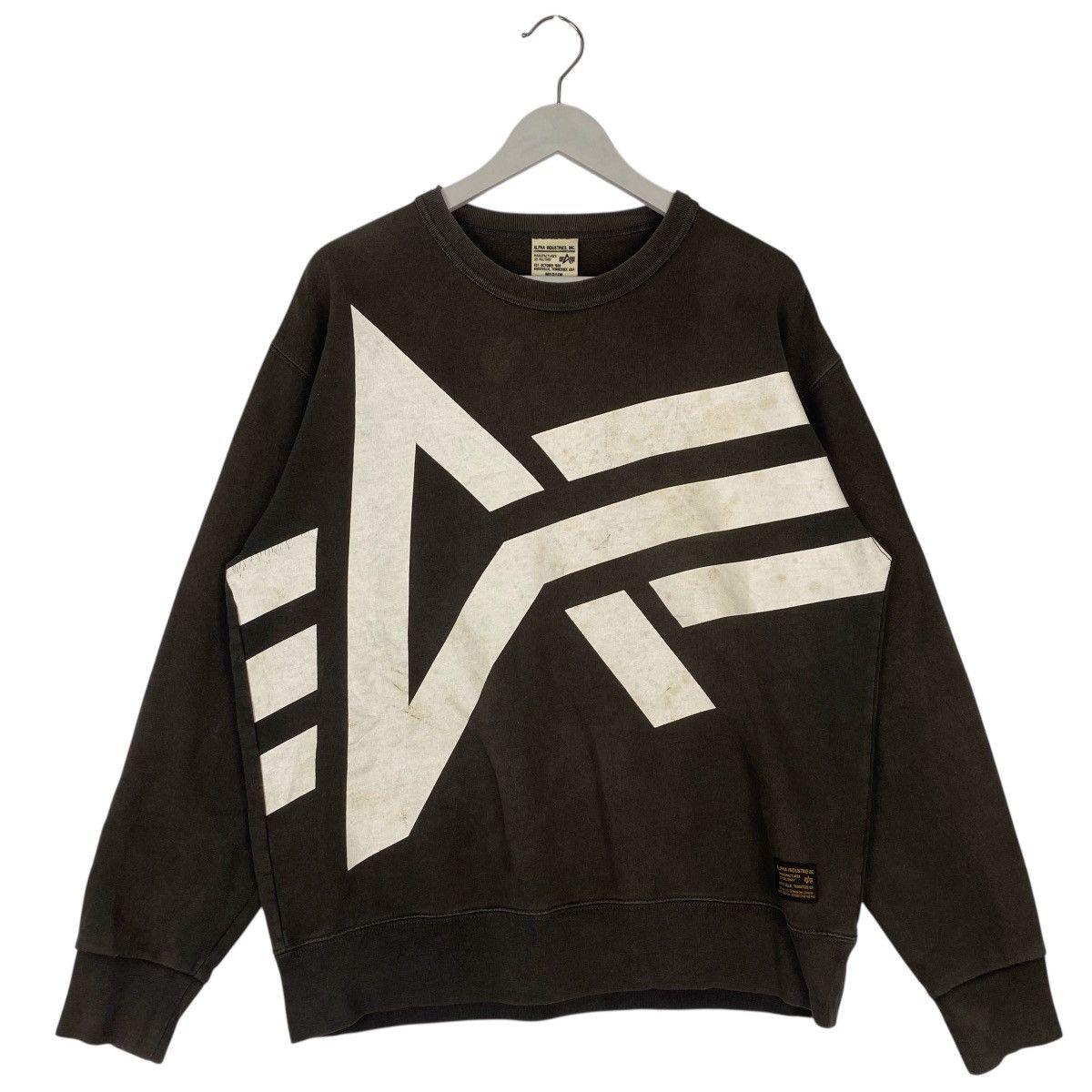 Other Vintage Alpha Industries Crewneck Sweatshirt Brown Size M Size US M / EU 48-50 / 2 - 1 Thumbnail