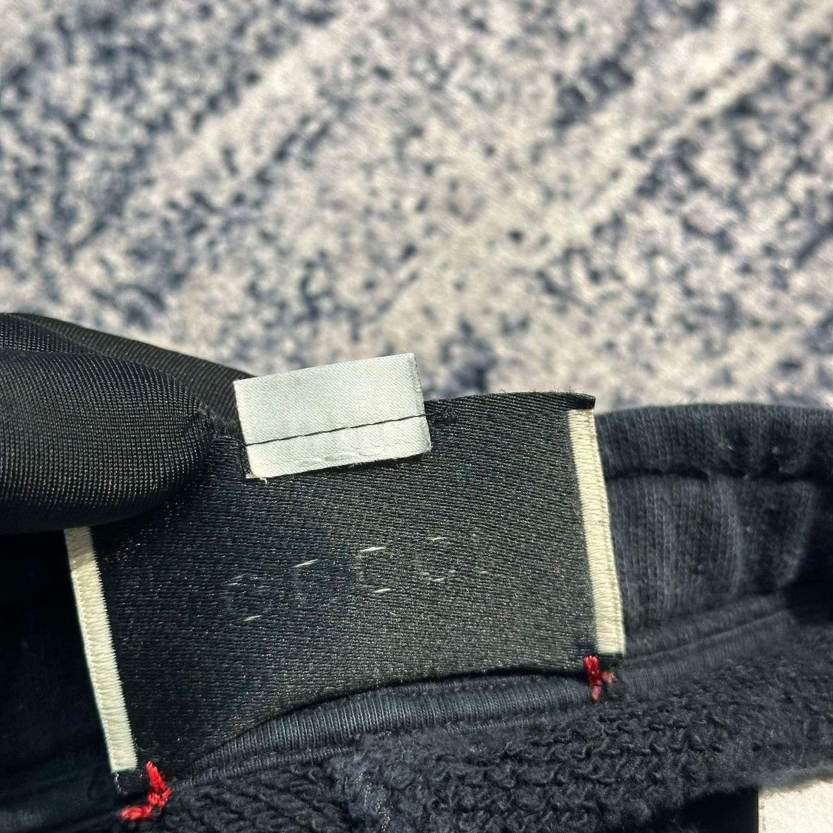 Gucci GUCCI LOGO SHORT PANTS Size US 38 / EU 54 - 4 Thumbnail