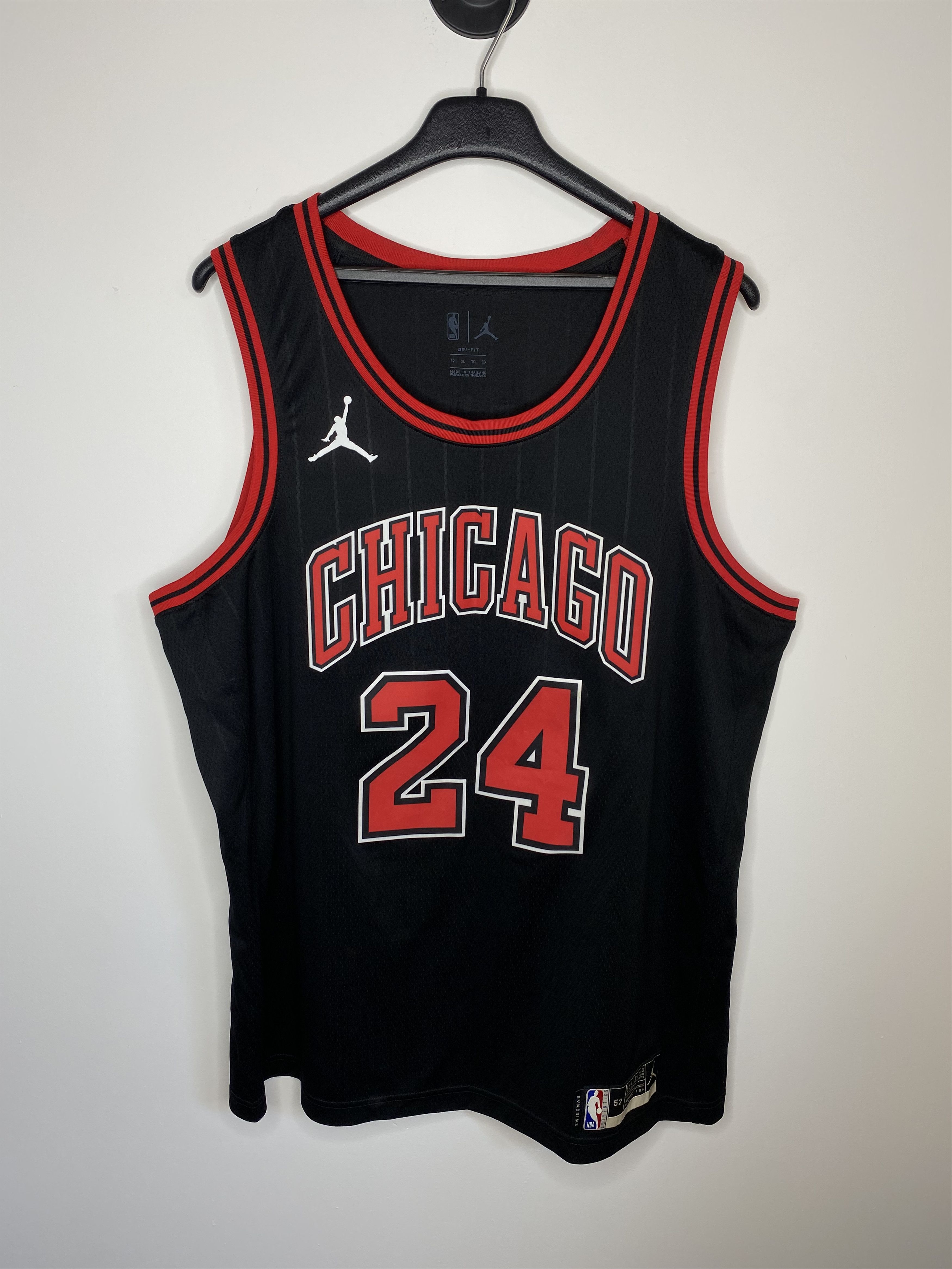 NBA MARKKANEN #24 CHICAGO BULLS 2020 NBA BASKETBALL JERSEY SHIRT Size US XL / EU 56 / 4 - 1 Thumbnail