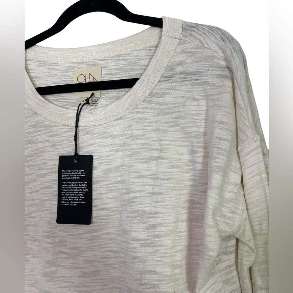 Chase Authentics Chaser l NWT Slit Side Boxy T-shirt in White Small Size S / US 4 / IT 40 - 3 Thumbnail