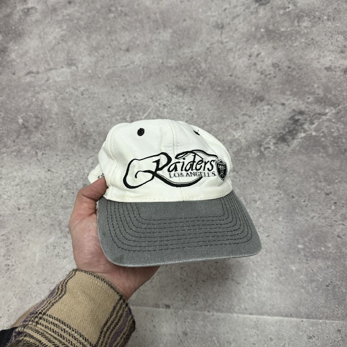 NBA Vintage 90s Los Angeles Raiders NFL embroidered cap y2k hype Size ONE SIZE - 1 Thumbnail