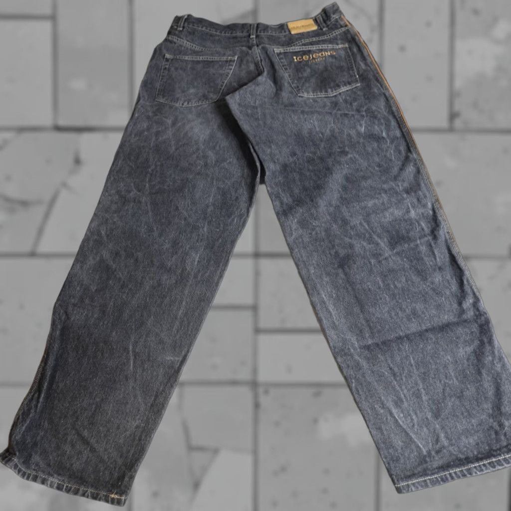 Vintage Iceberg Jeans 38 x 34 Black Cotton Baggy Wide Leg Embroidered Vintage Y2K Mens Denim Trousers 38 Regular Wide-Leg Men Size US 38 / EU 54 - 1 Thumbnail