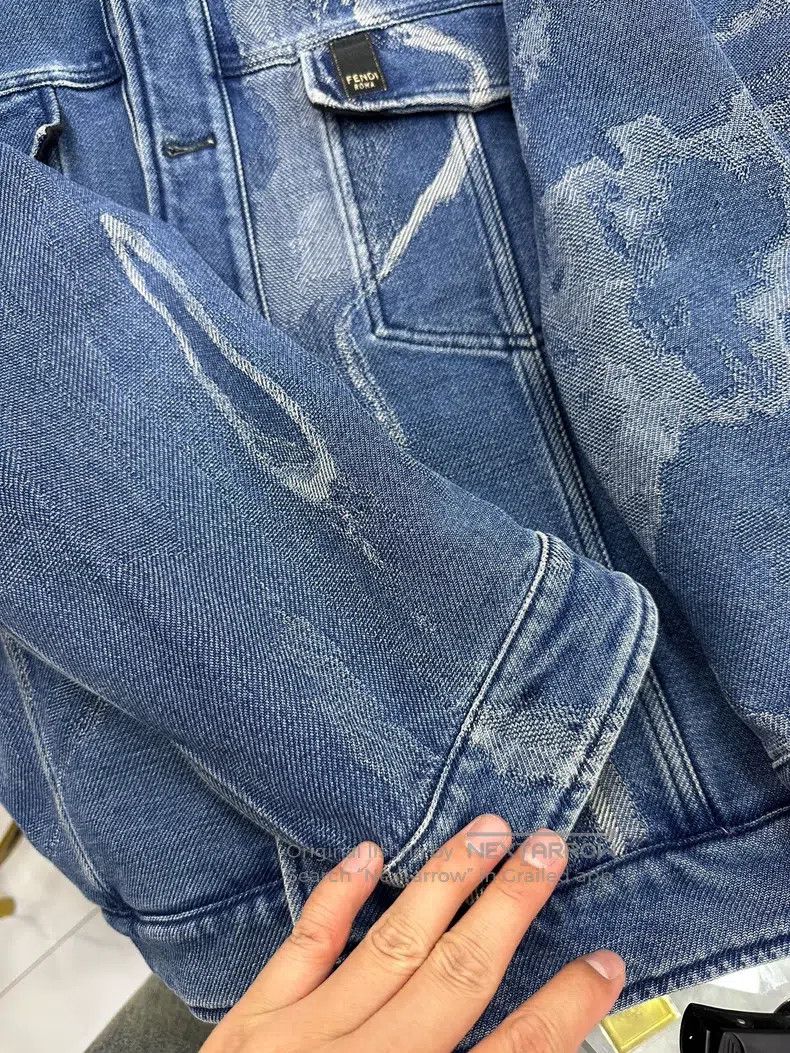 Fendi Fendi Bleached Denim Jacket - Blue Size US M / EU 48-50 / 2 - 3 Thumbnail