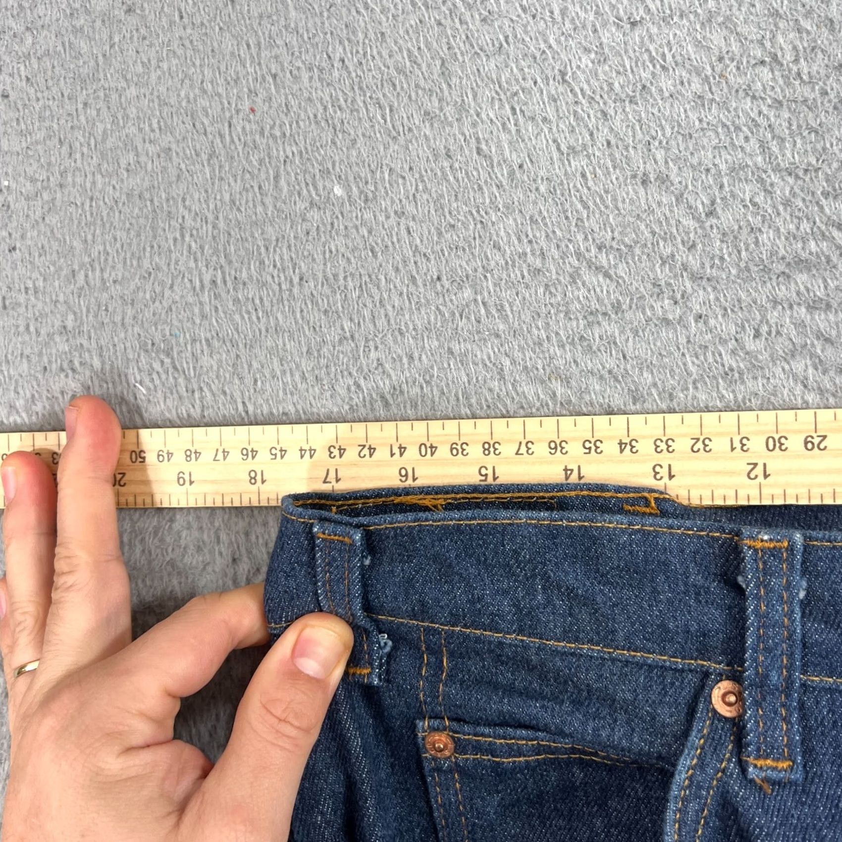 Levi's VINTAGE Levis Jeans Mens 36x30 Blue Orange Tab 509 0917 Cotton Blend USA 80s Size US 36 / EU 52 - 5 Thumbnail