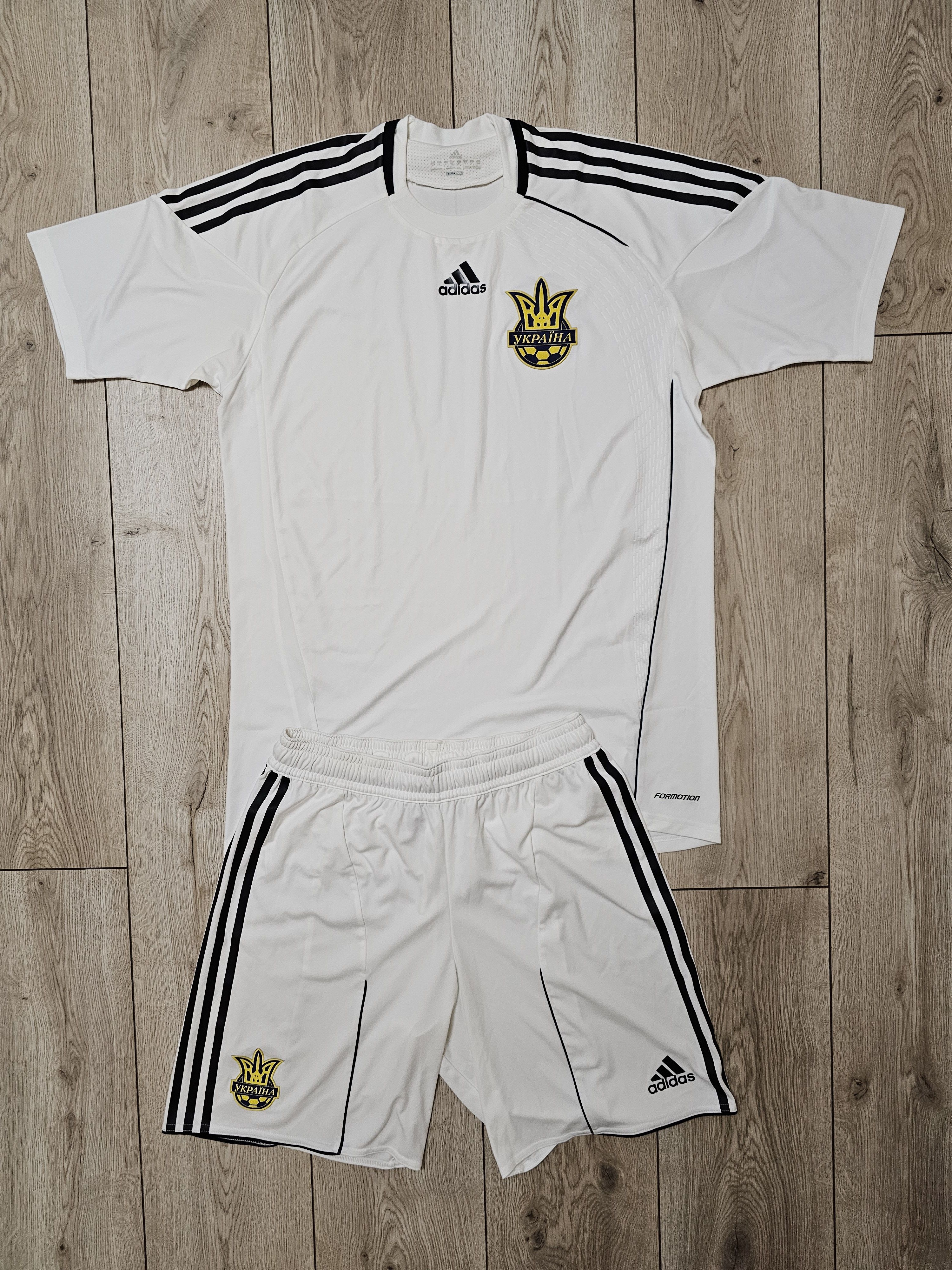 Adidas UKRAINE 2009 2010 GOALKEEPER FOOTBALL SHIRT SOCCER SHORTS Size US M / EU 48-50 / 2 - 1 Thumbnail