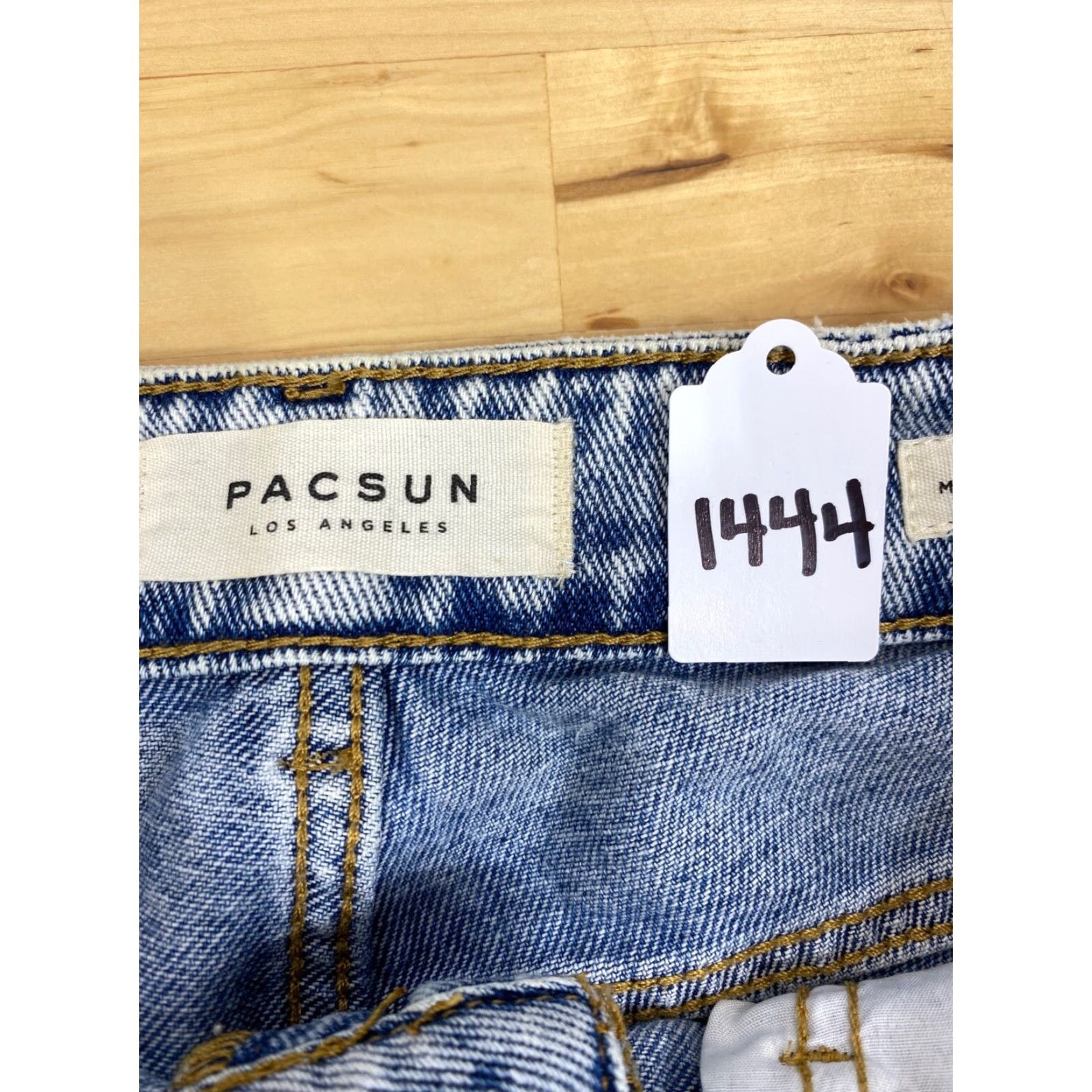 Pacsun Pacsun Womens Denim Jeans Mom Jean Size 25 Blue Jeans PacSun Womens Size 25 Mom Denim Jeans Zipper Pockets Regular Size 42" / US 20 - 3 Thumbnail