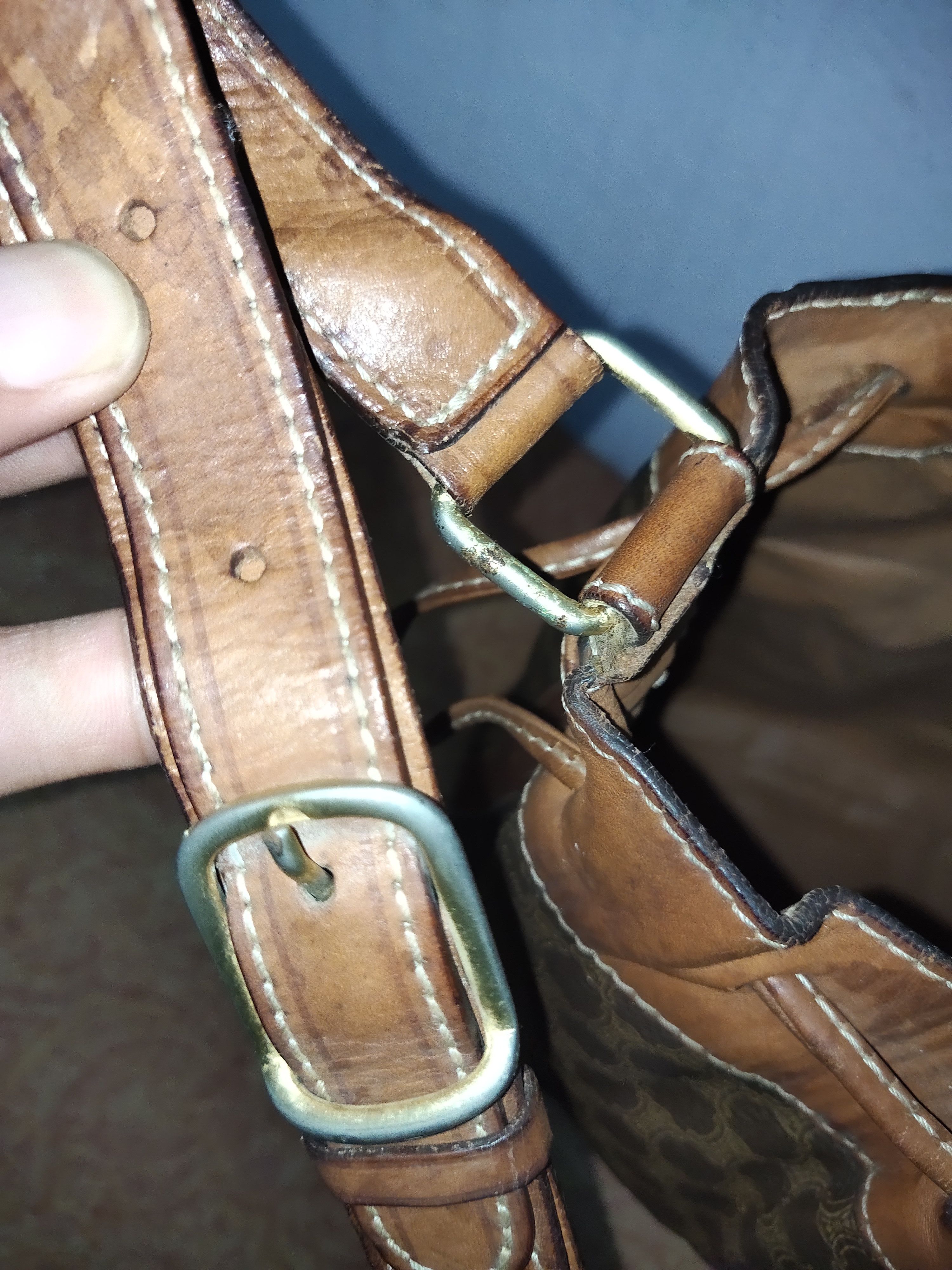 Celine Authentic Vintage CELINE Bucket Shoulder Bag Size ONE SIZE - 10 Thumbnail