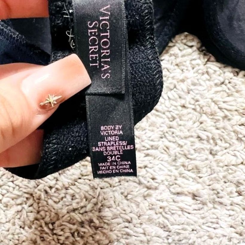 Victoria's Secret VINTAGE Victoria's Secret Black Strapless Bra 34C Womens Push Up Sice 34C Size ONE SIZE - 4 Thumbnail