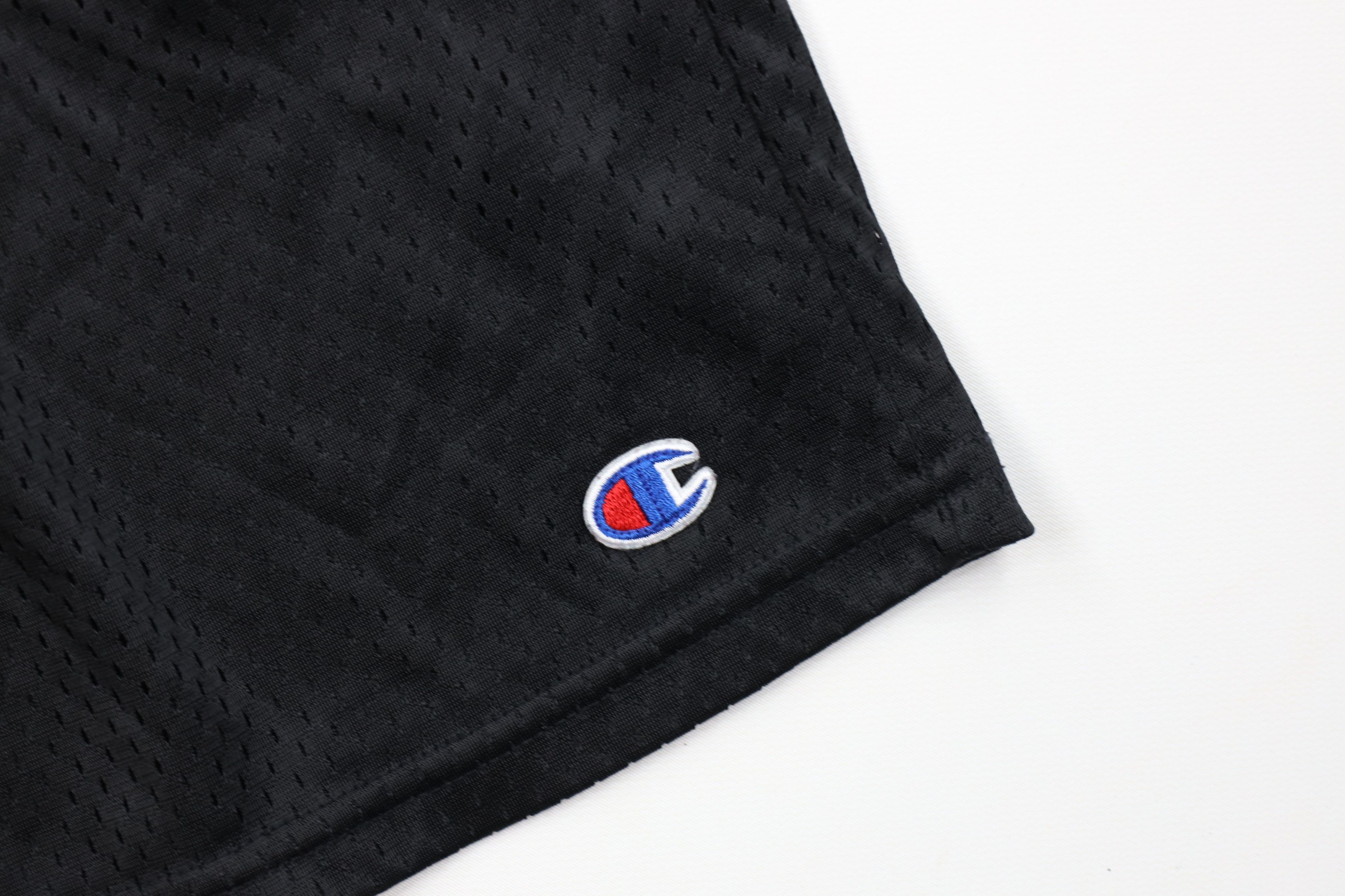 Champion Vintage Champion Logo Mesh Above Knee Shorts Black Polyester Size US 30 / EU 46 - 5 Thumbnail