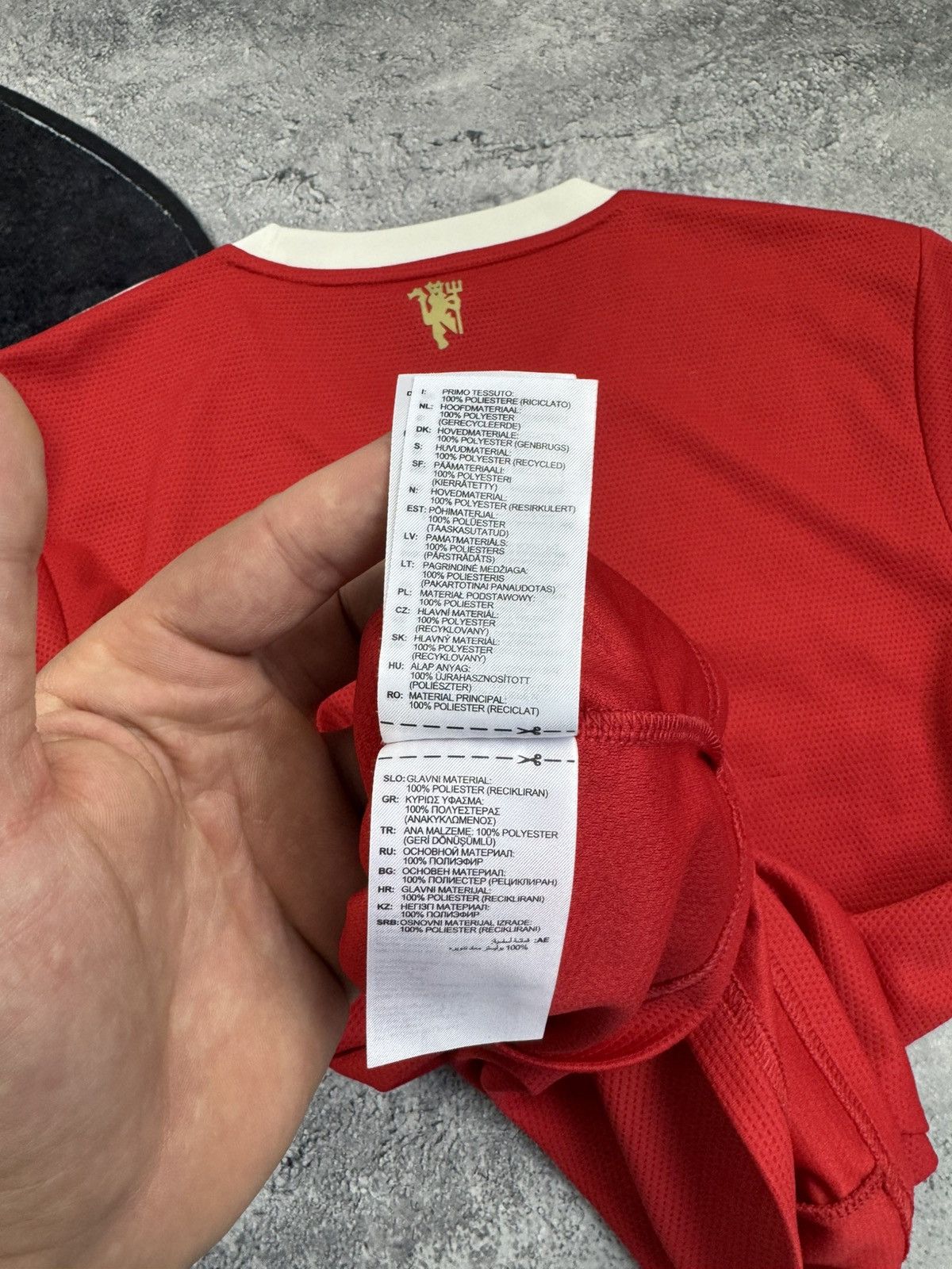 Adidas MANCHESTER UNITED 2021-2022 HOME FOOTBALL JERSEY ADIDAS Size US S / EU 44-46 / 1 - 25 Thumbnail