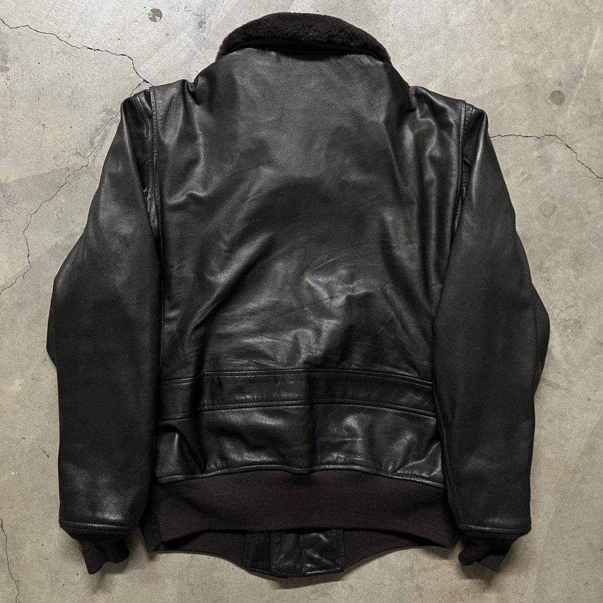 Vintage Vintage U.S. Navy G-1 COCKPIT 🇺🇸 Leather Jacket Size US L / EU 52-54 / 3 - 7 Thumbnail