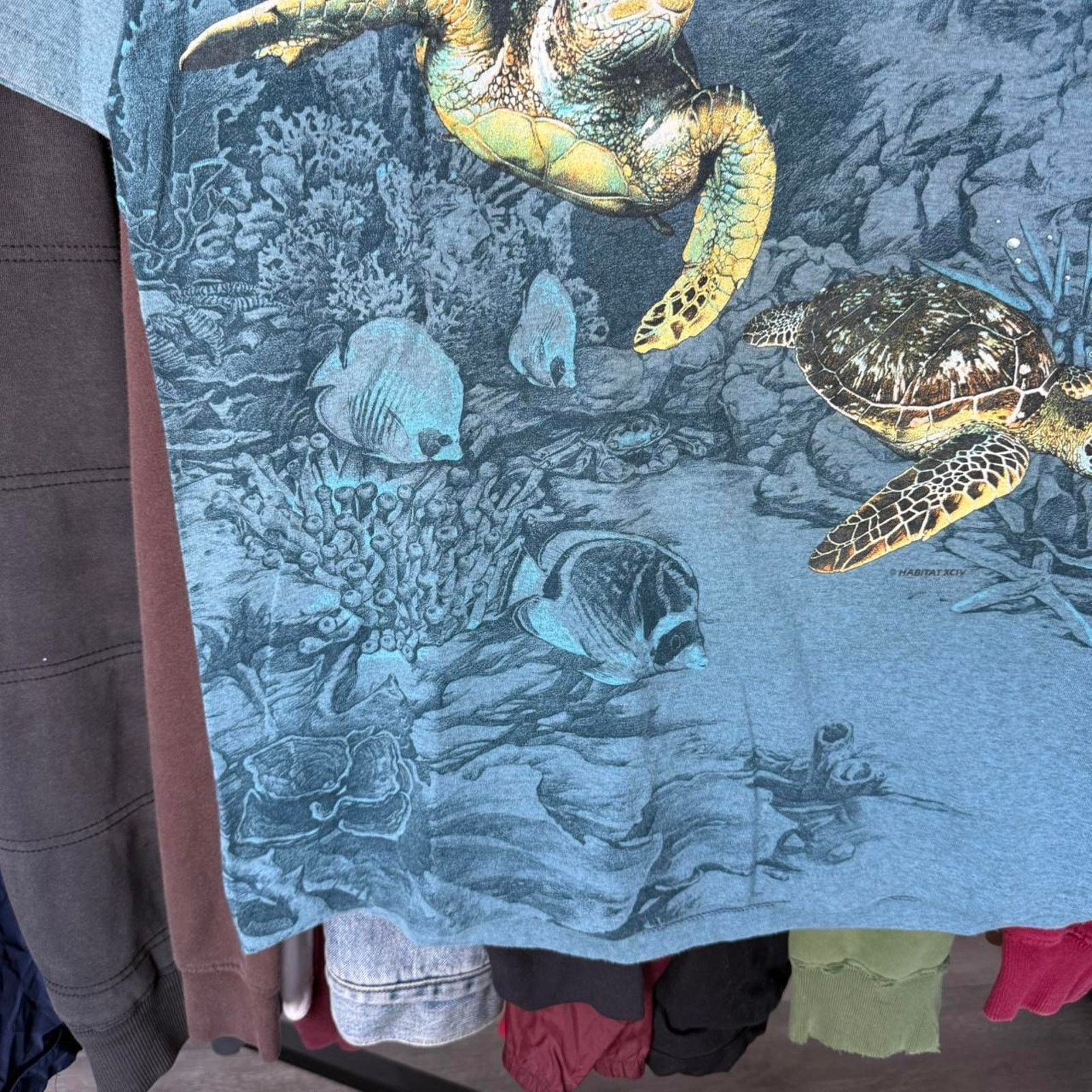 Other Vintage 90s Sea Turtle Surf All Over Print T-Shirt Size US L / EU 52-54 / 3 - 4 Thumbnail