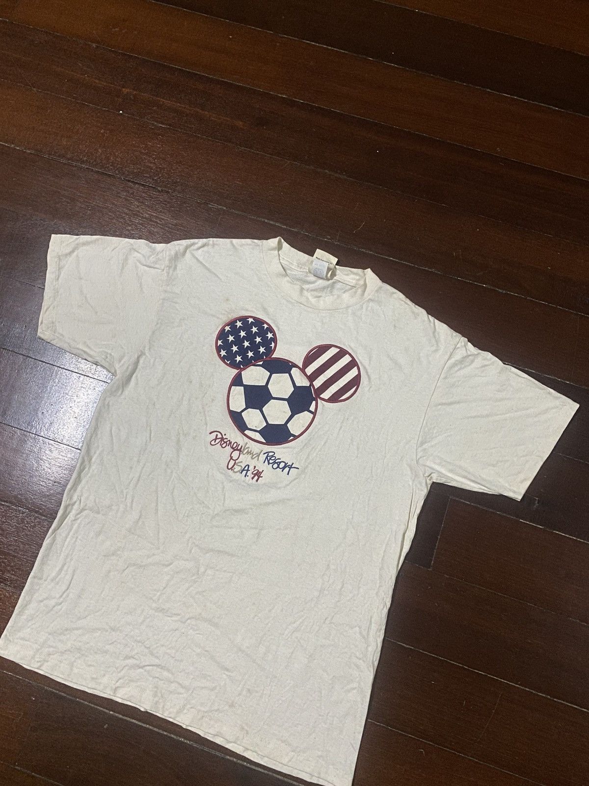 Cartoon Network Vintage 90s Disney Land Resort embroide logo usa 94 Size US M / EU 48-50 / 2 - 3 Thumbnail