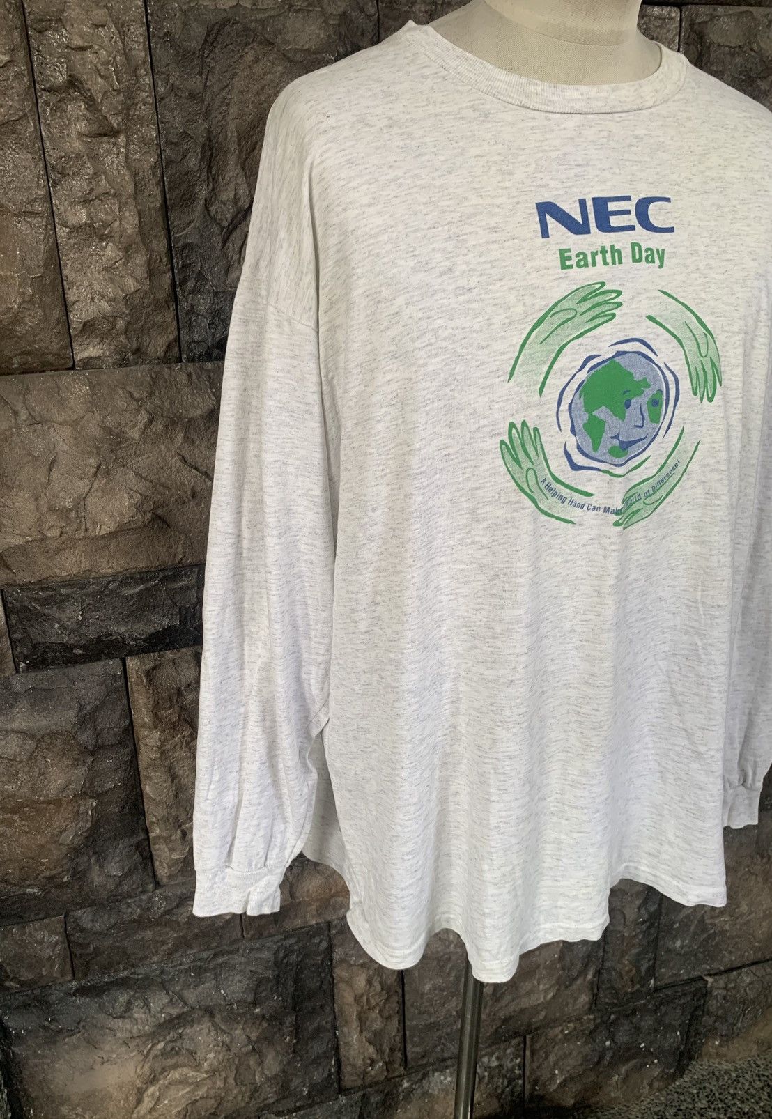 Vintage Vintage 90s Earth Day NEC Promo T shirt Size US XL / EU 56 / 4 - 4 Thumbnail