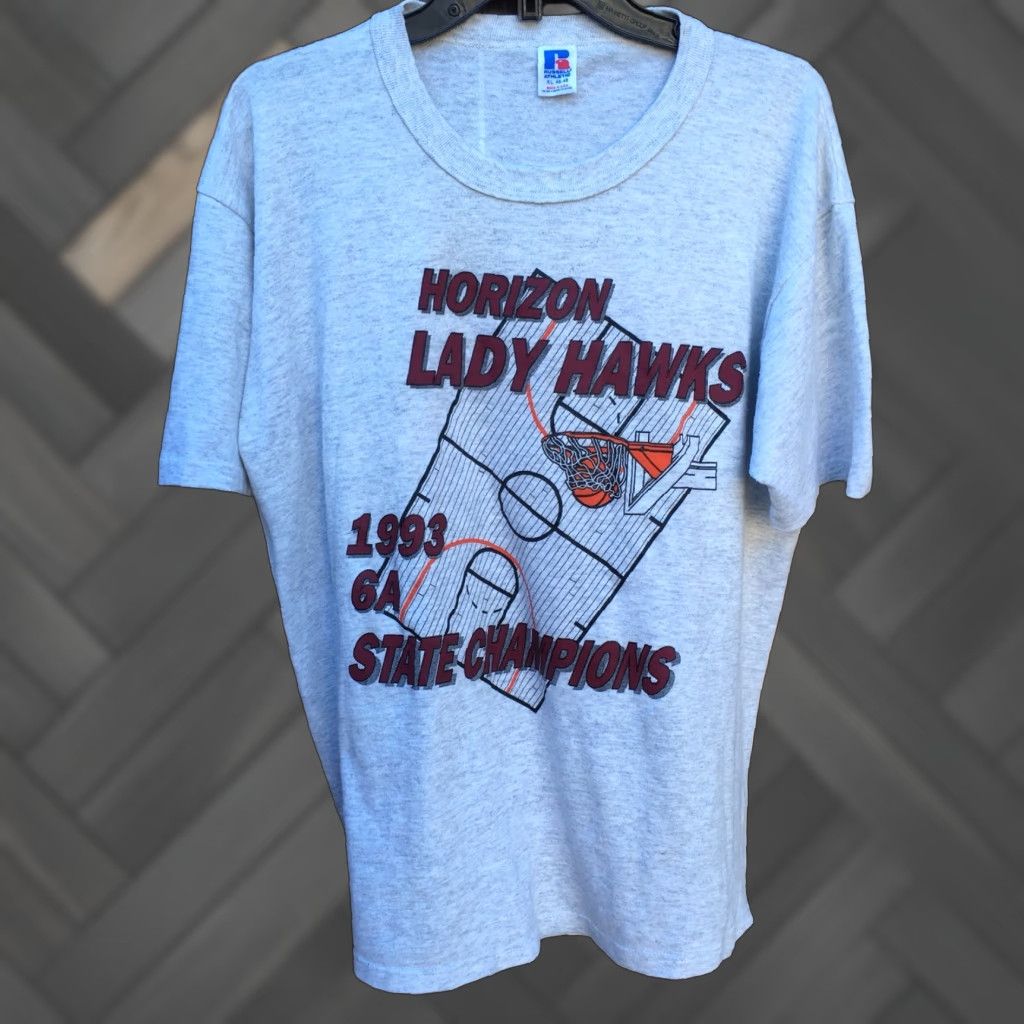 Russell Athletic VINTAGE Horizon Lady Hawks 1993 6A STATE CHAMPIONS T-Shirt XL gray USA Russell Athletic Unisex 1990s Graphic Tee Size US XL / EU 56 / 4 - 1 Thumbnail