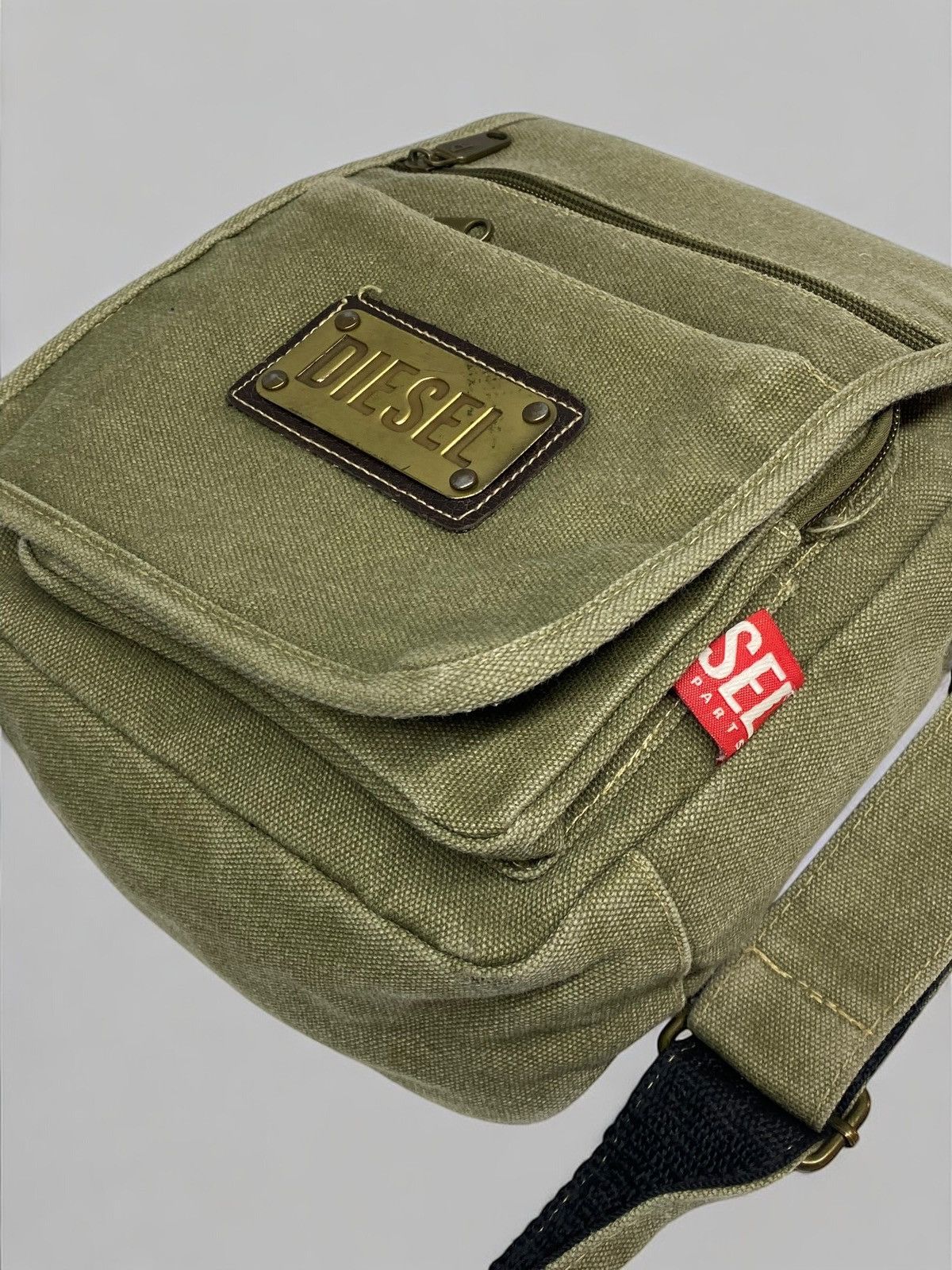 🔥 Y2K DIESEL MILITARY GREEN SHOULDER BAG TECH WEAR GORP CORE