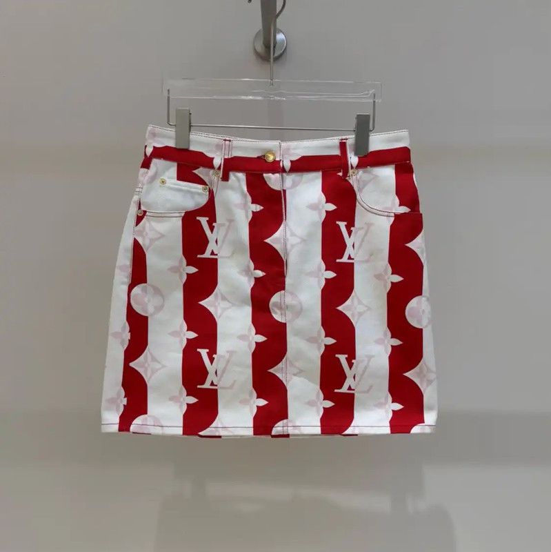 Louis Vuitton Louis Vuitton Red Monogram Cotton Skirt 0089 Size 23" - 1 Thumbnail