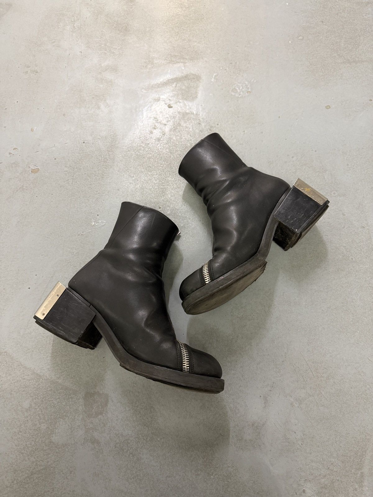 GmbH GmbH Asymmetric Zip Ankle Leather Boots Size US 7 / EU 40 - 8 Thumbnail