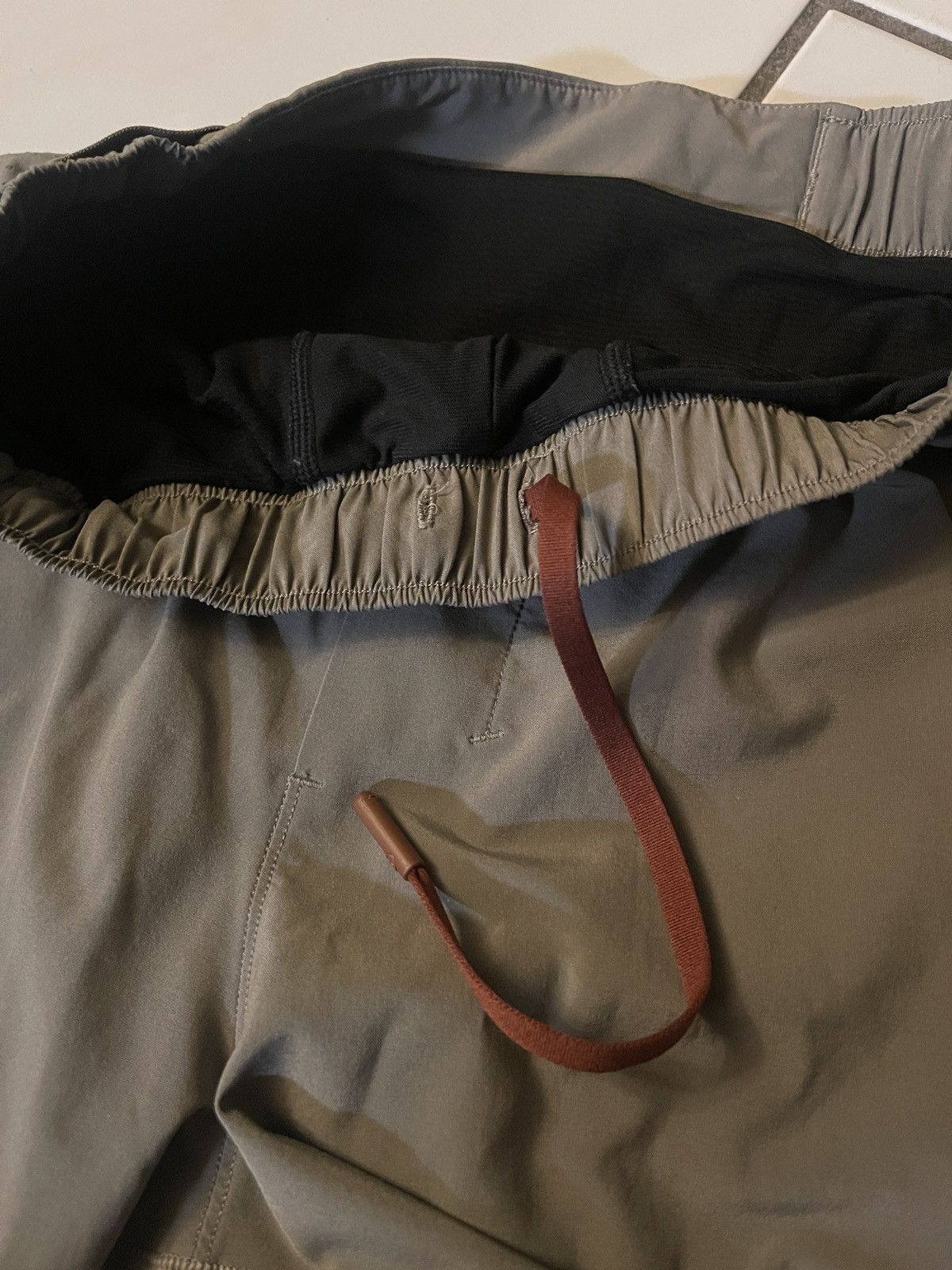 Lululemon Lululemon Surge Lined Short Mens Green Training Shorts Size US 28 / EU 44 - 2 Thumbnail