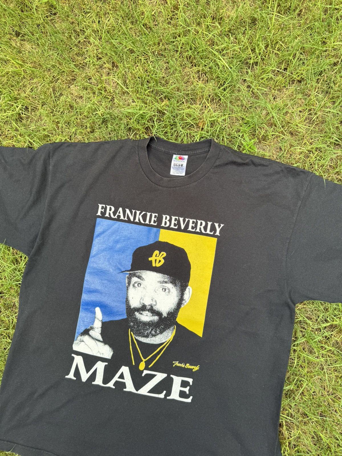 Vintage Vintage 90s Frankie Beverly Maze Band Tshirt Rap Tee Size US XXL / EU 58 / 5 - 4 Thumbnail