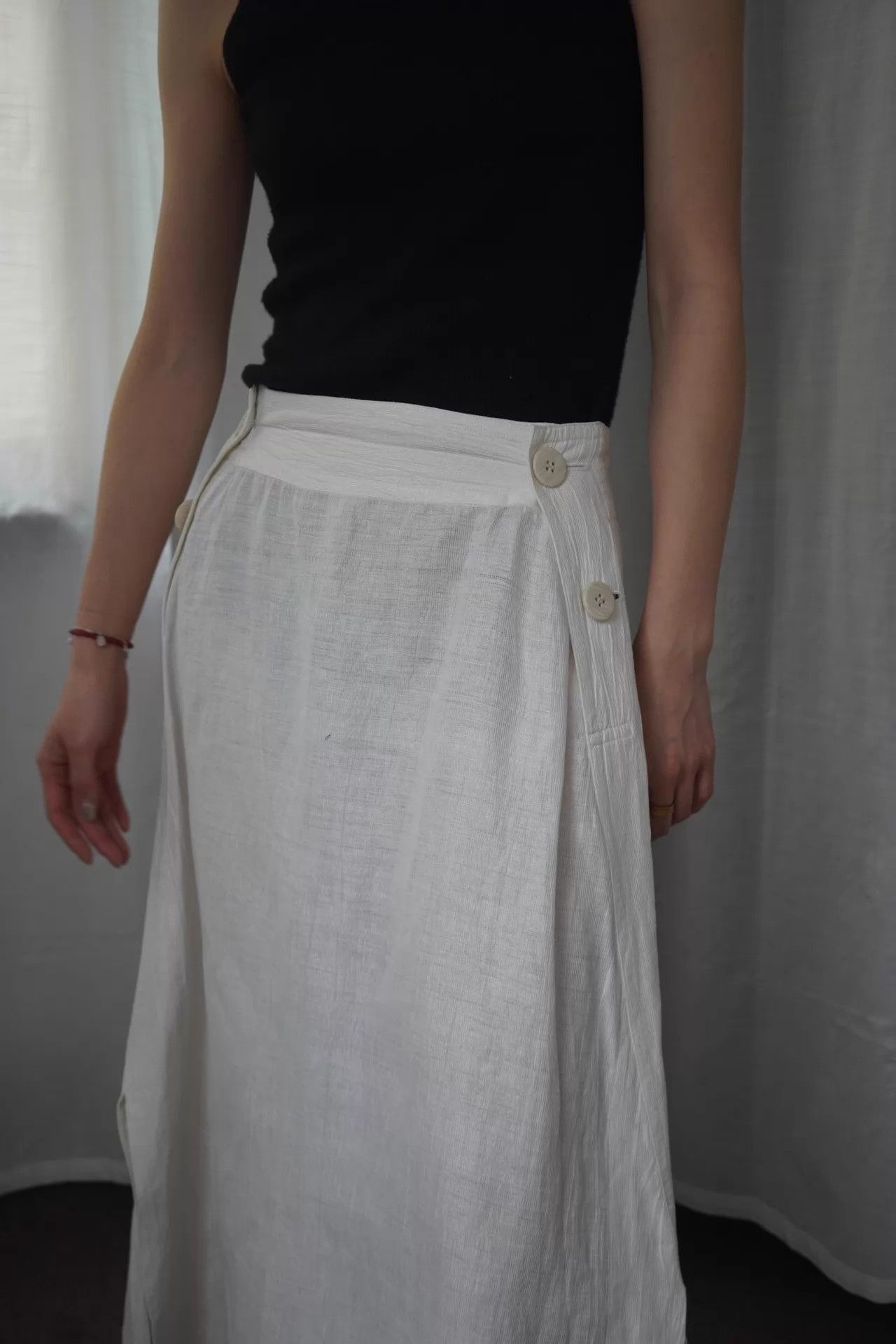 Issey Miyake Issey Miyake 1994ss White Linen 4-button Skirt M Size 27" / US 4 / IT 40 - 6 Thumbnail
