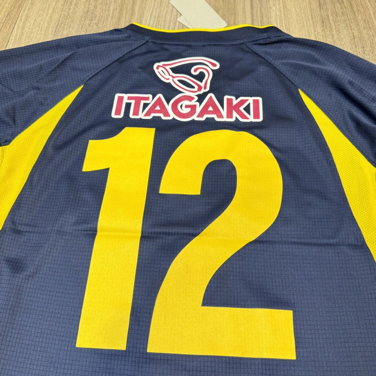 Other Thespa Gunma 2005 home shirt #12 (Bnwt) Size US M / EU 48-50 / 2 - 4 Thumbnail
