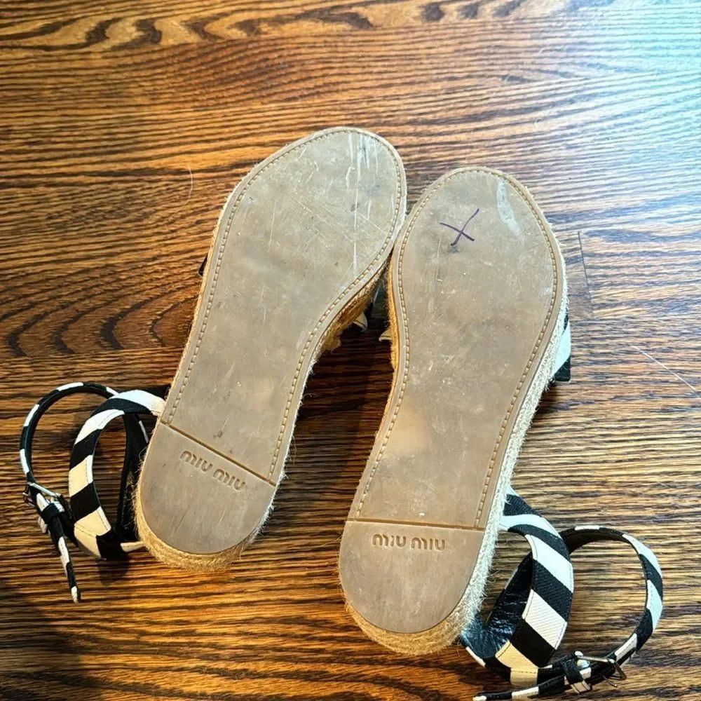 Miu Miu MIU MIU Canvas Black & White Striped Cloth Espadrilles. Buc Size US 7.5 / IT 37.5 - 9 Thumbnail
