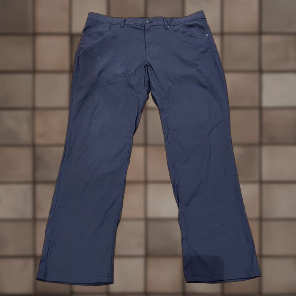 Vintage L.L. Bean Venture Pants Men's 35x29 Gray Stretch Performance Casual Hiking Straight Leg Size US 35 - 1 Thumbnail