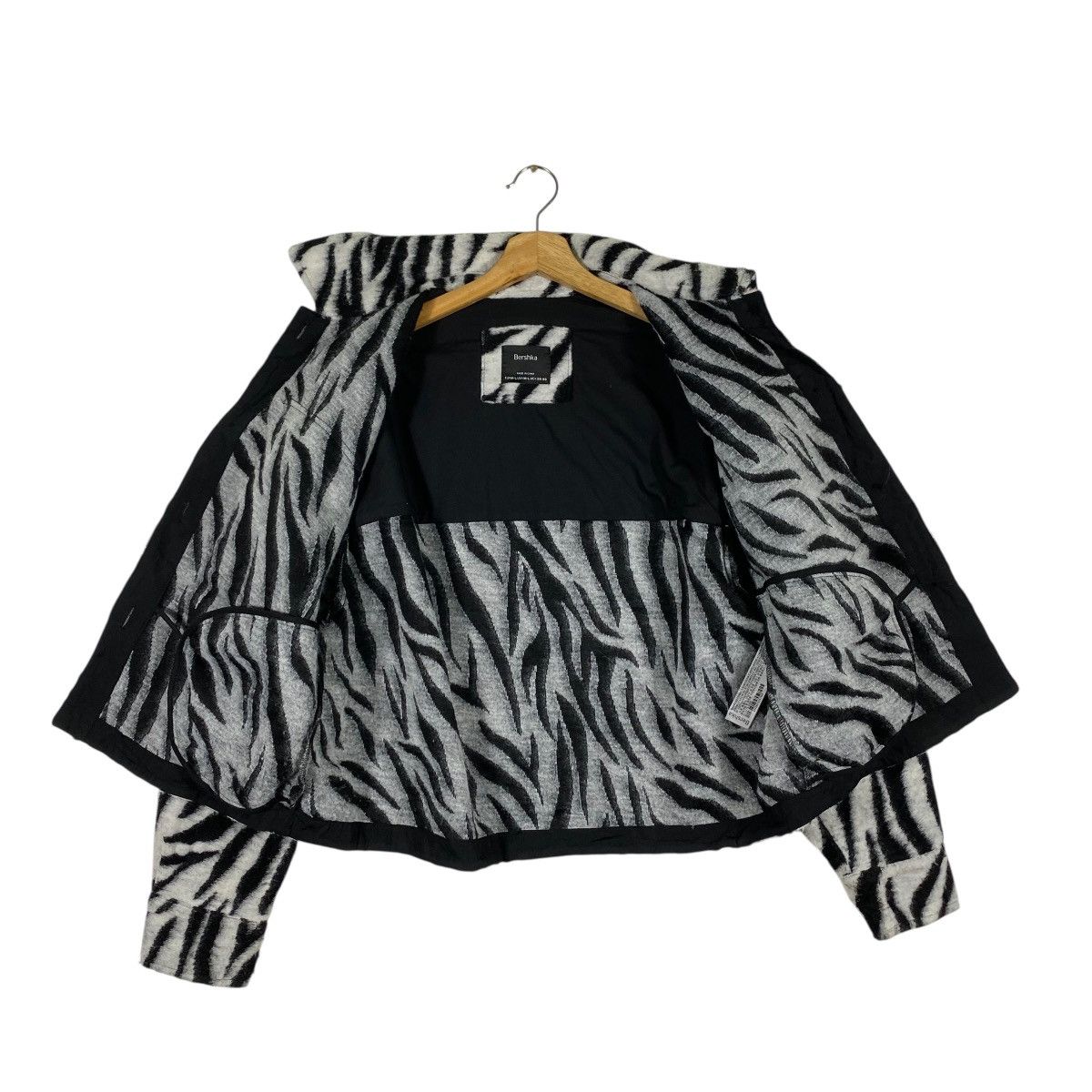 Bershka Bershka Zebra Print Wool Button Jacket M/L Size Size M / US 6-8 / IT 42-44 - 10 Thumbnail