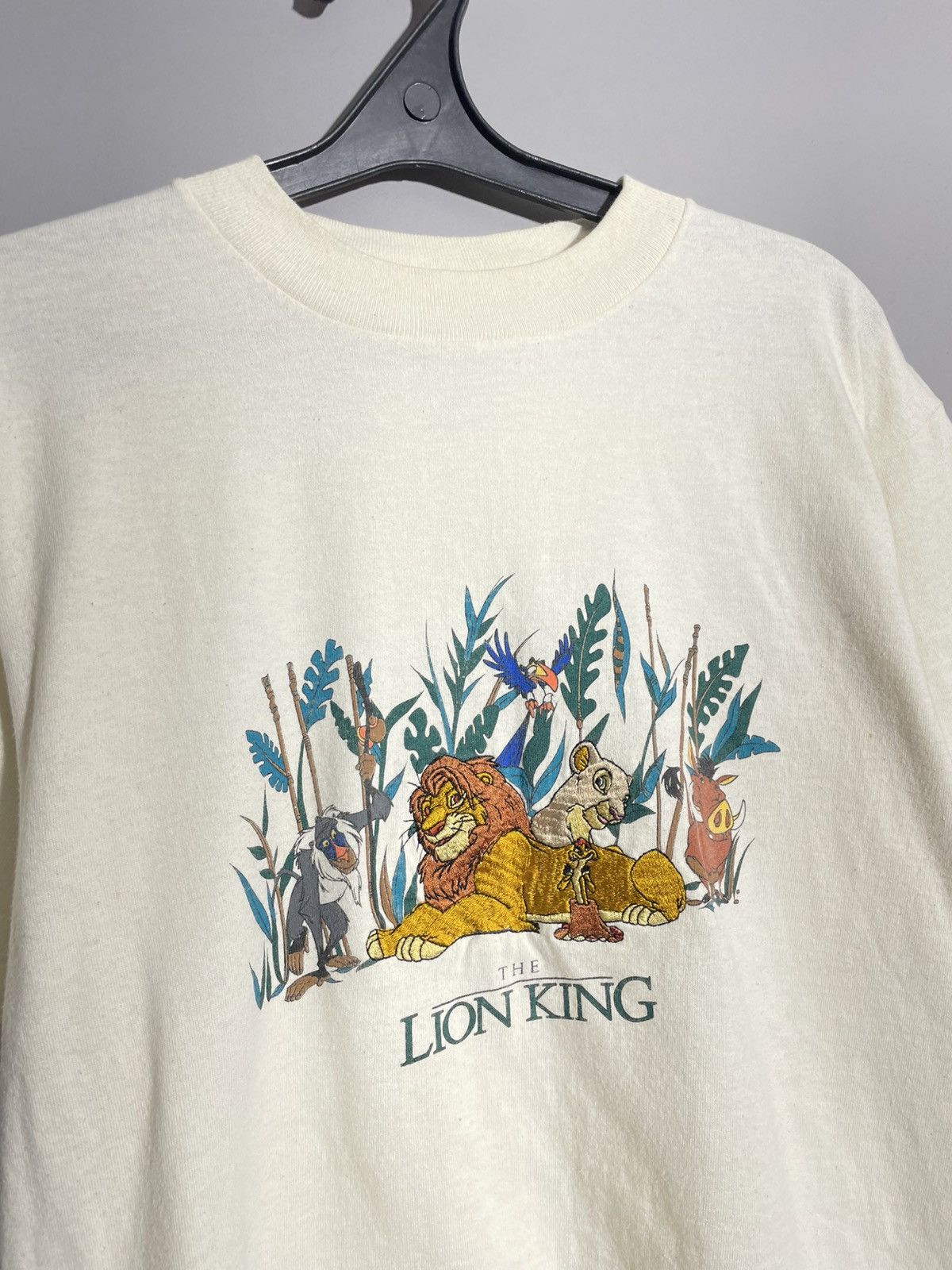 Vintage Vintage 90s The Lion King Disney Pictures Single stitch tee Size US L / EU 52-54 / 3 - 2 Thumbnail