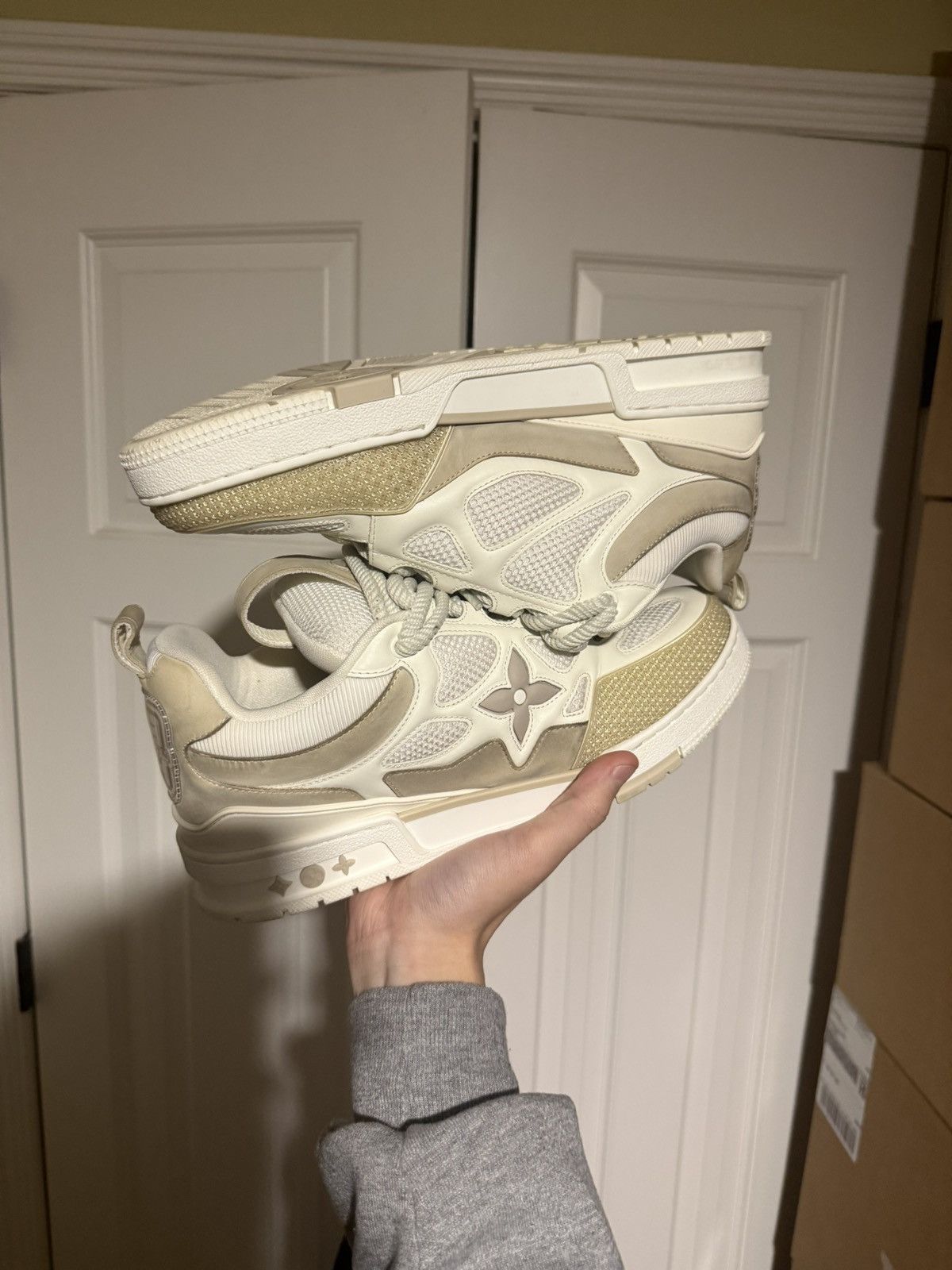 Louis Vuitton Louis Vuitton Cream Skate Trainer Sneaker Size US 11 / EU 44 - 5 Thumbnail