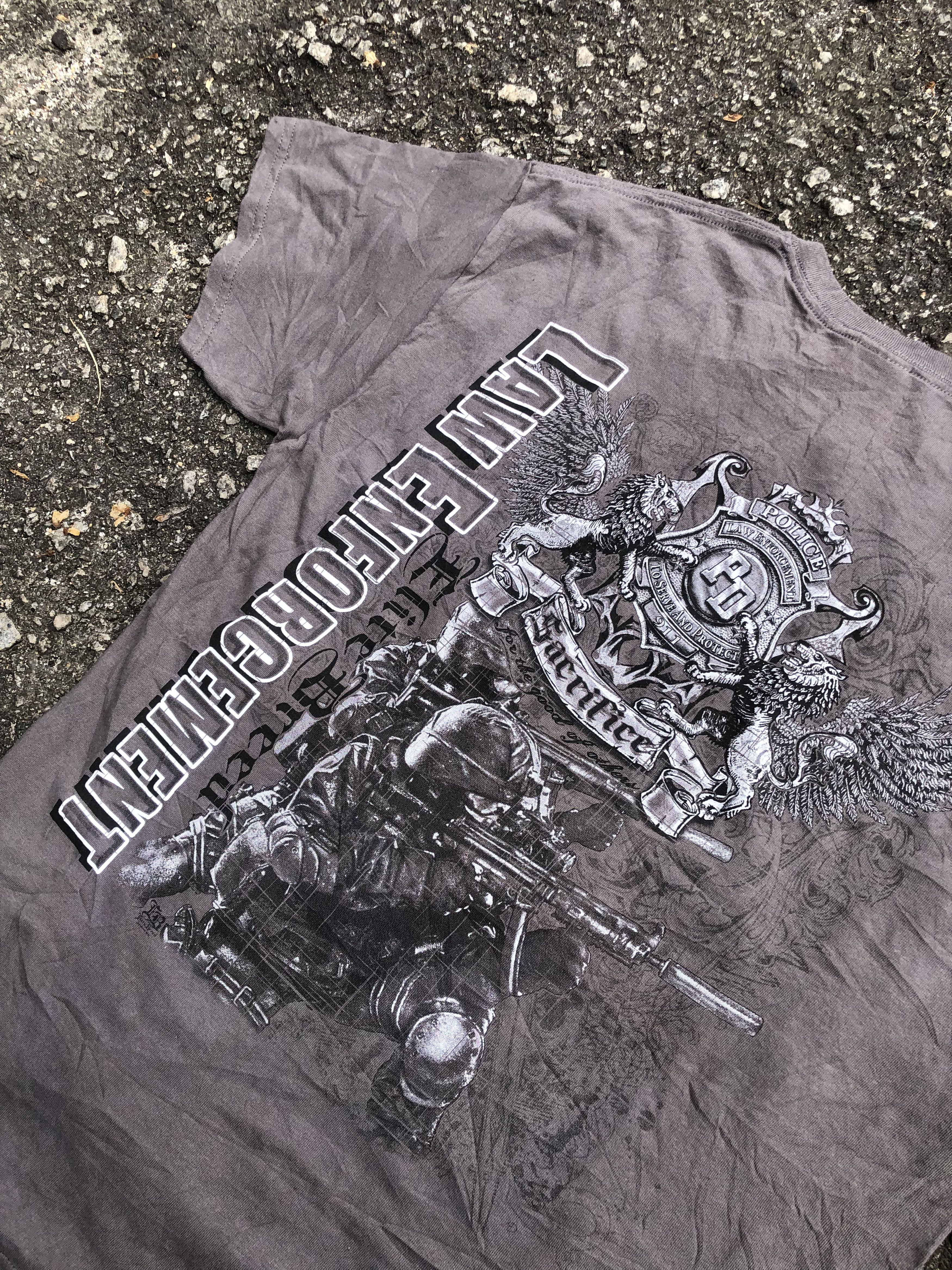 Vintage Vintage Y2K Elite Breed Law Enforcement Tshirt Size US L / EU 52-54 / 3 - 3 Thumbnail