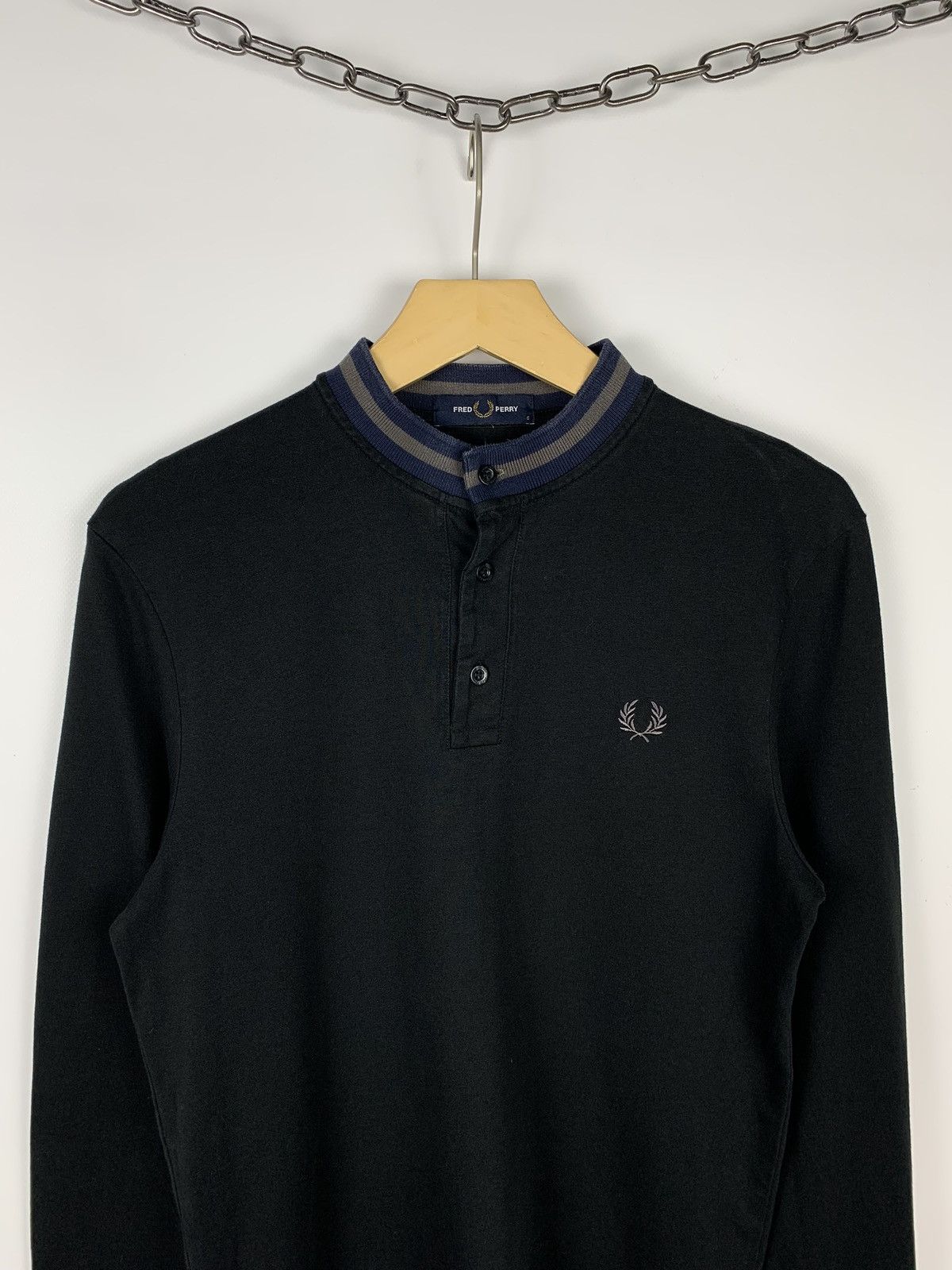 Fred Perry Fred Perry Henley Long Sleeve T-Shirt Buttons Men’s Size S Size US S / EU 44-46 / 1 - 3 Thumbnail