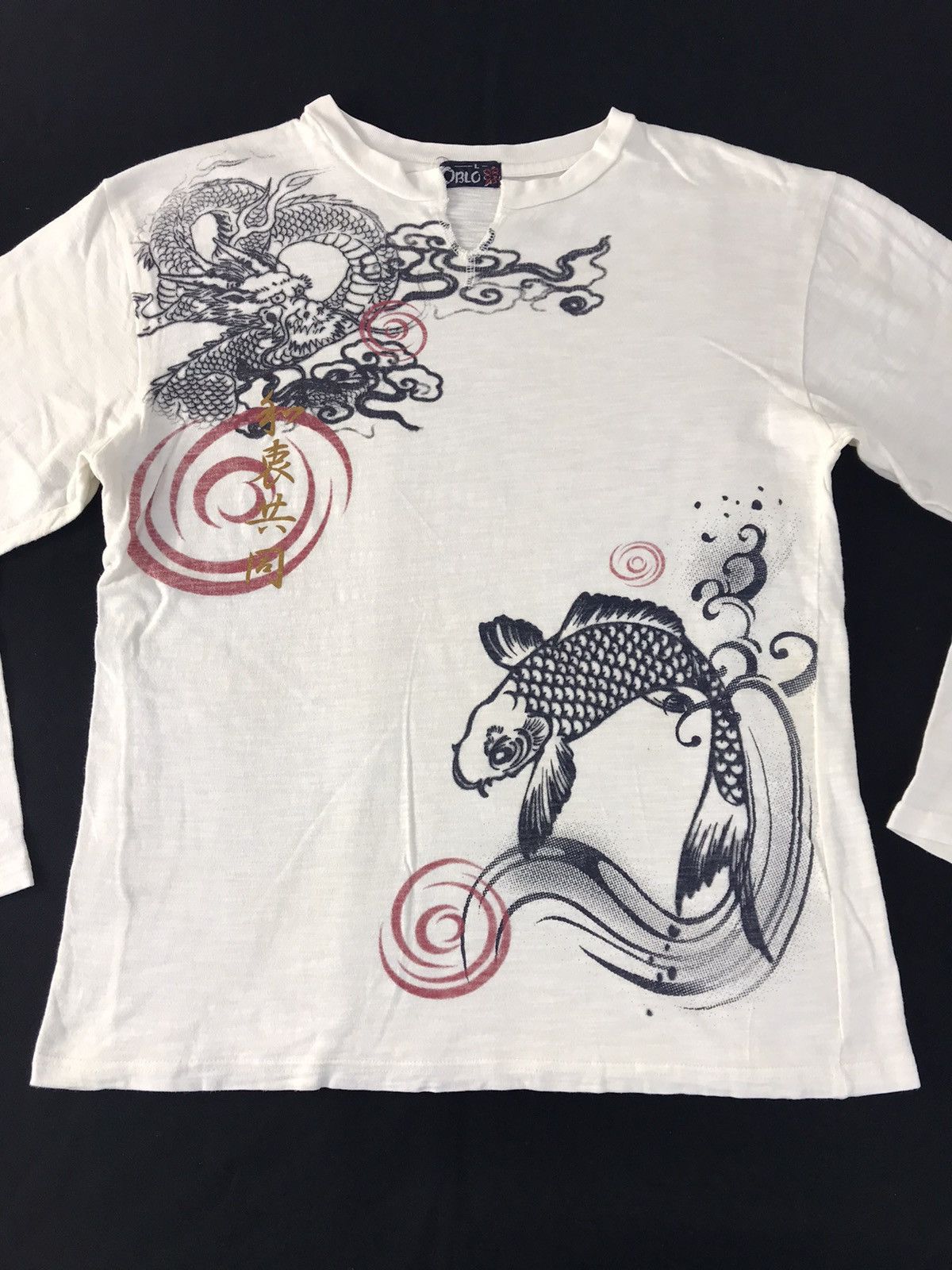 Vintage Oblo Sukajan Dragon Koi Fish Big Screen Longsleeve Tee Size US M / EU 48-50 / 2 - 3 Thumbnail