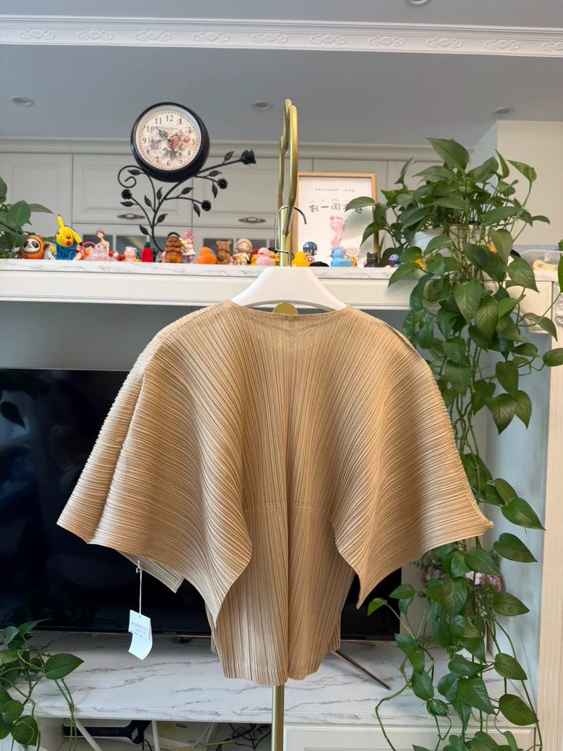 Issey Miyake Issey Miyake size:one size Yellow zippered cardigan jacket Size XS / US 0-2 / IT 36-38 - 4 Thumbnail