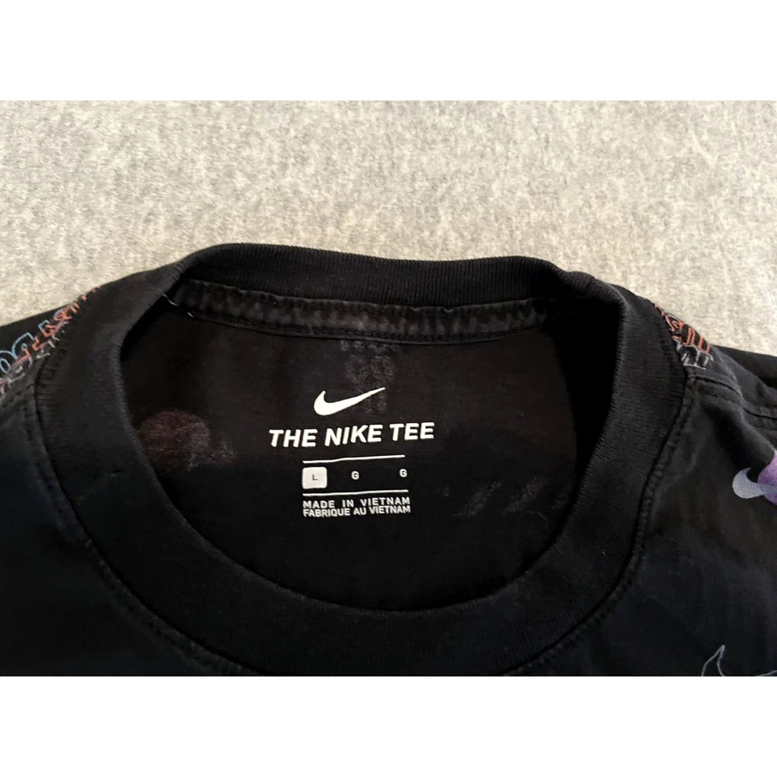 Nike Nike Just Do It AOP Black Shirt Mens Large T-Shirt Short Sleeve Size US L / EU 52-54 / 3 - 2 Thumbnail
