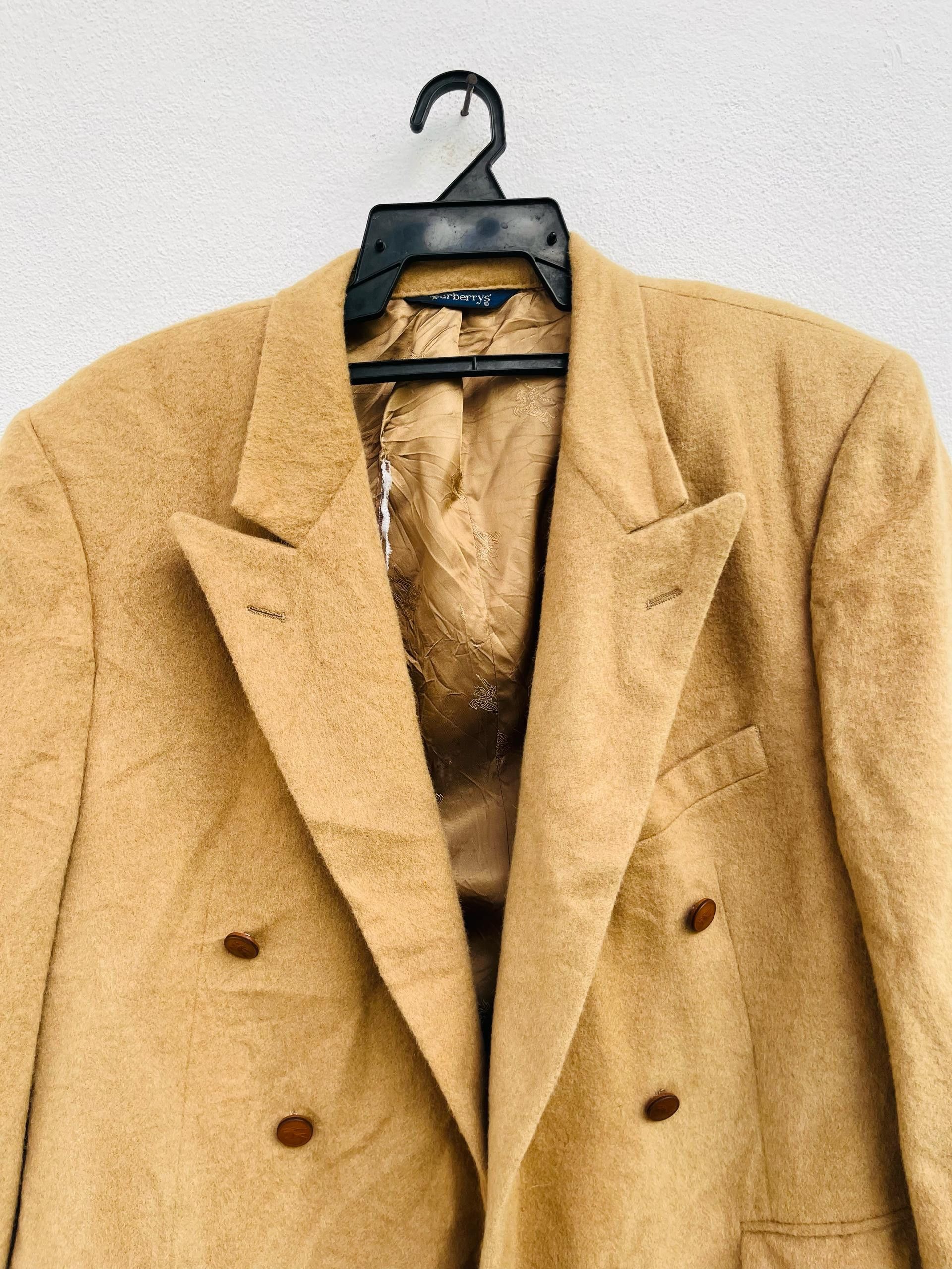 Burberry × Vintage Vintage Burberrys Bullocks 100% Pure Camel Hair Wool Jacket Size US L / EU 52-54 / 3 - 3 Thumbnail