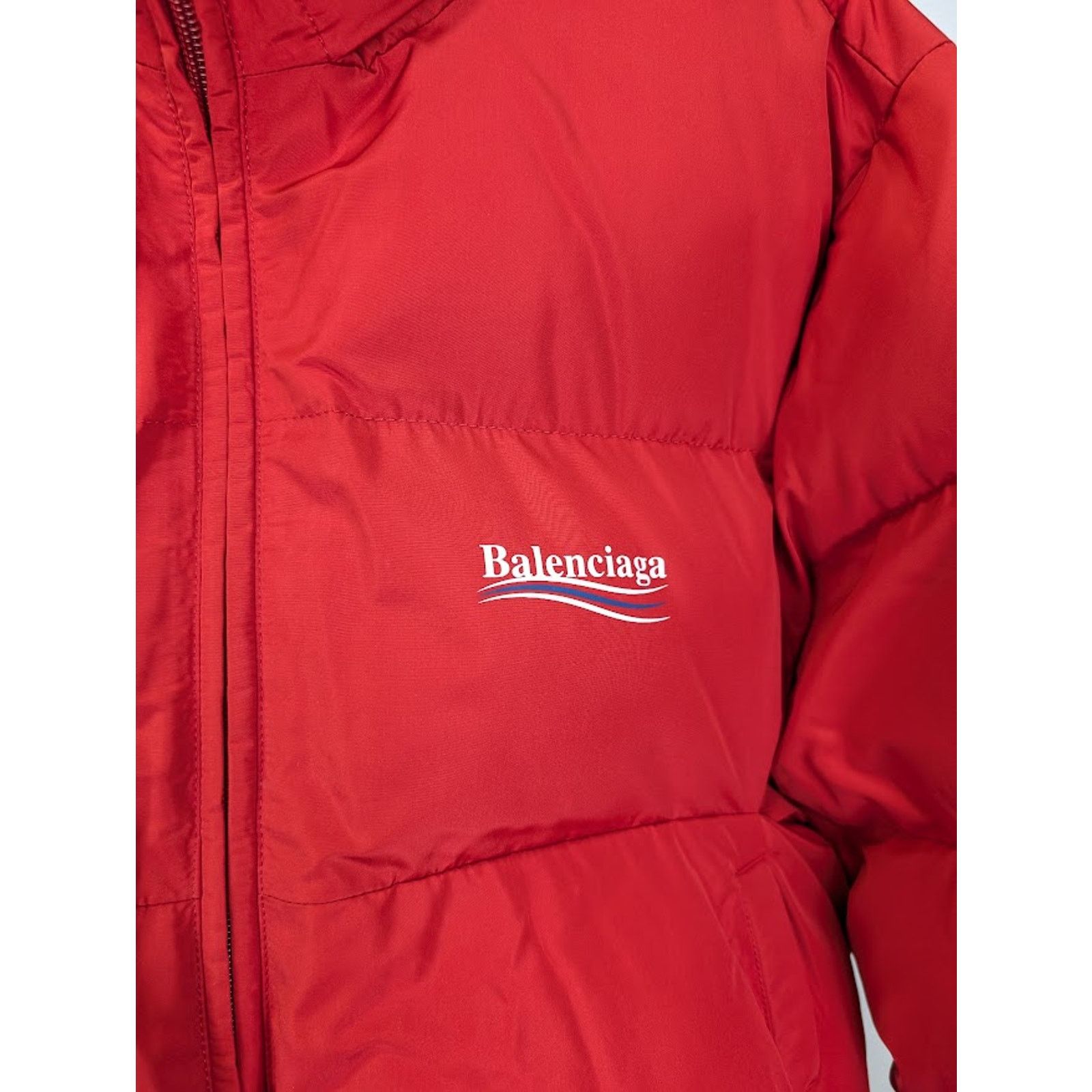 Balenciaga o1rshd1 /DUP/ Micro Faille C-Shape Puffer Jacket Bright Red Size XS / US 0-2 / IT 36-38 - 3 Thumbnail
